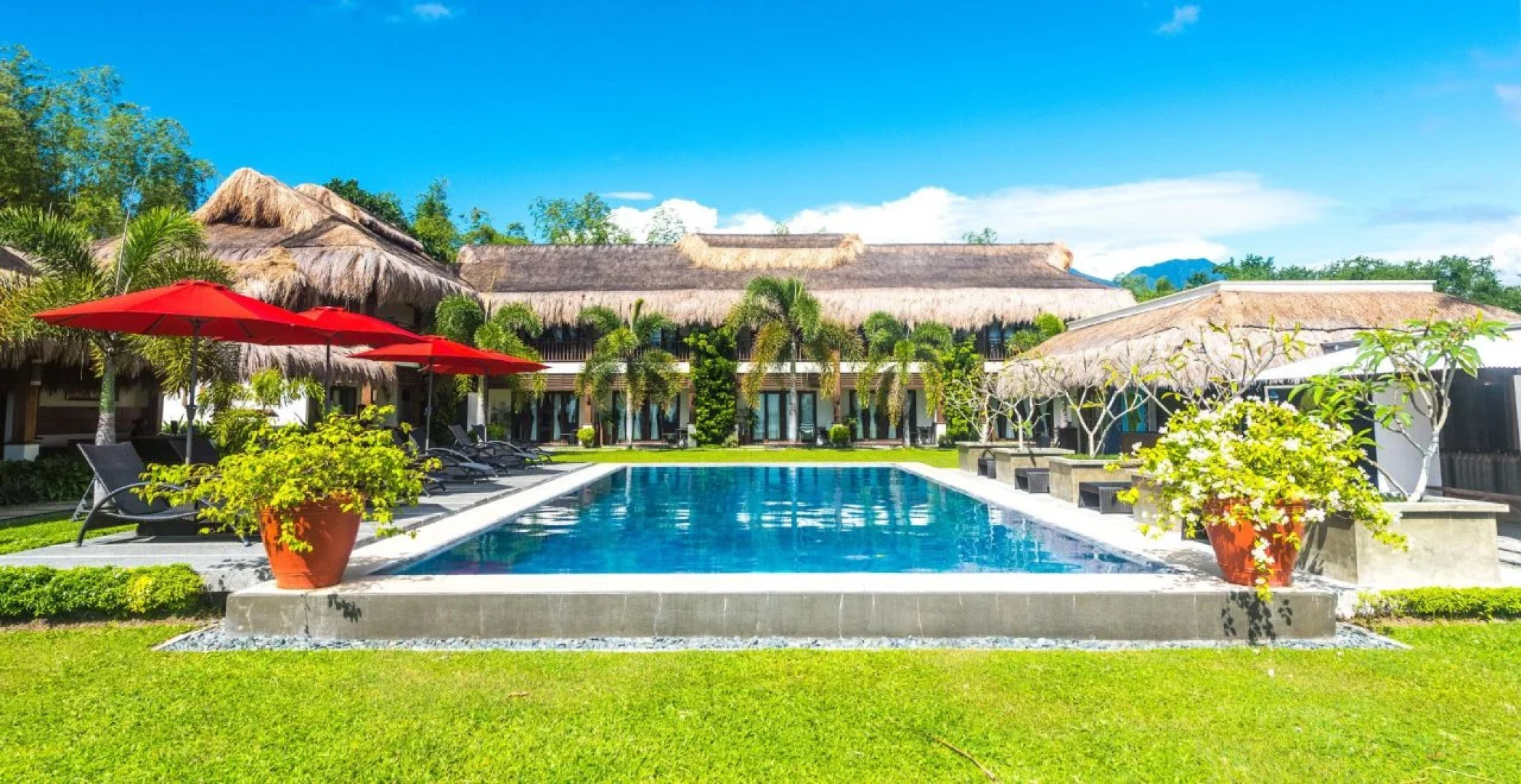 Azure Dive and Yoga Resort