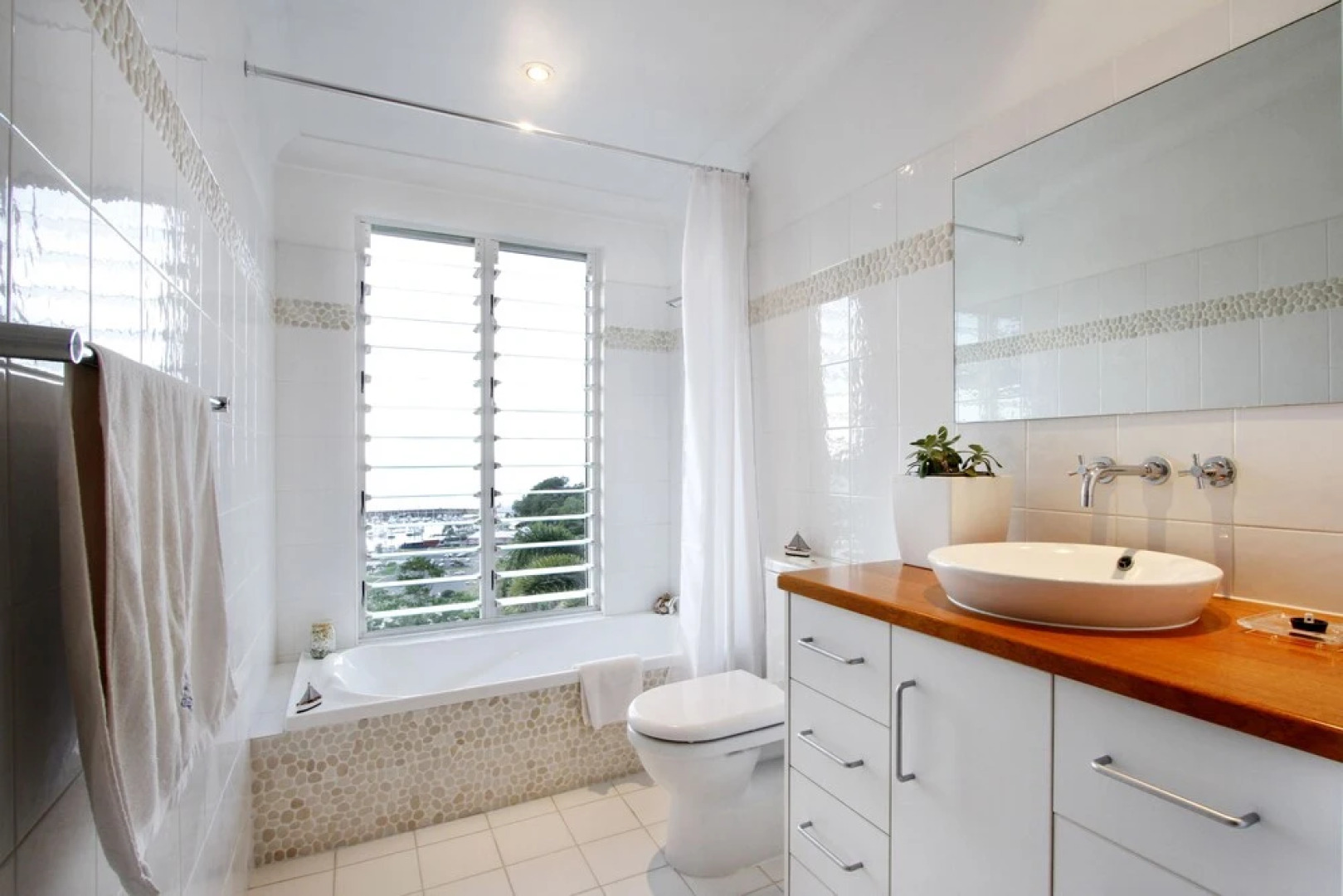 Nautilus On The Hill