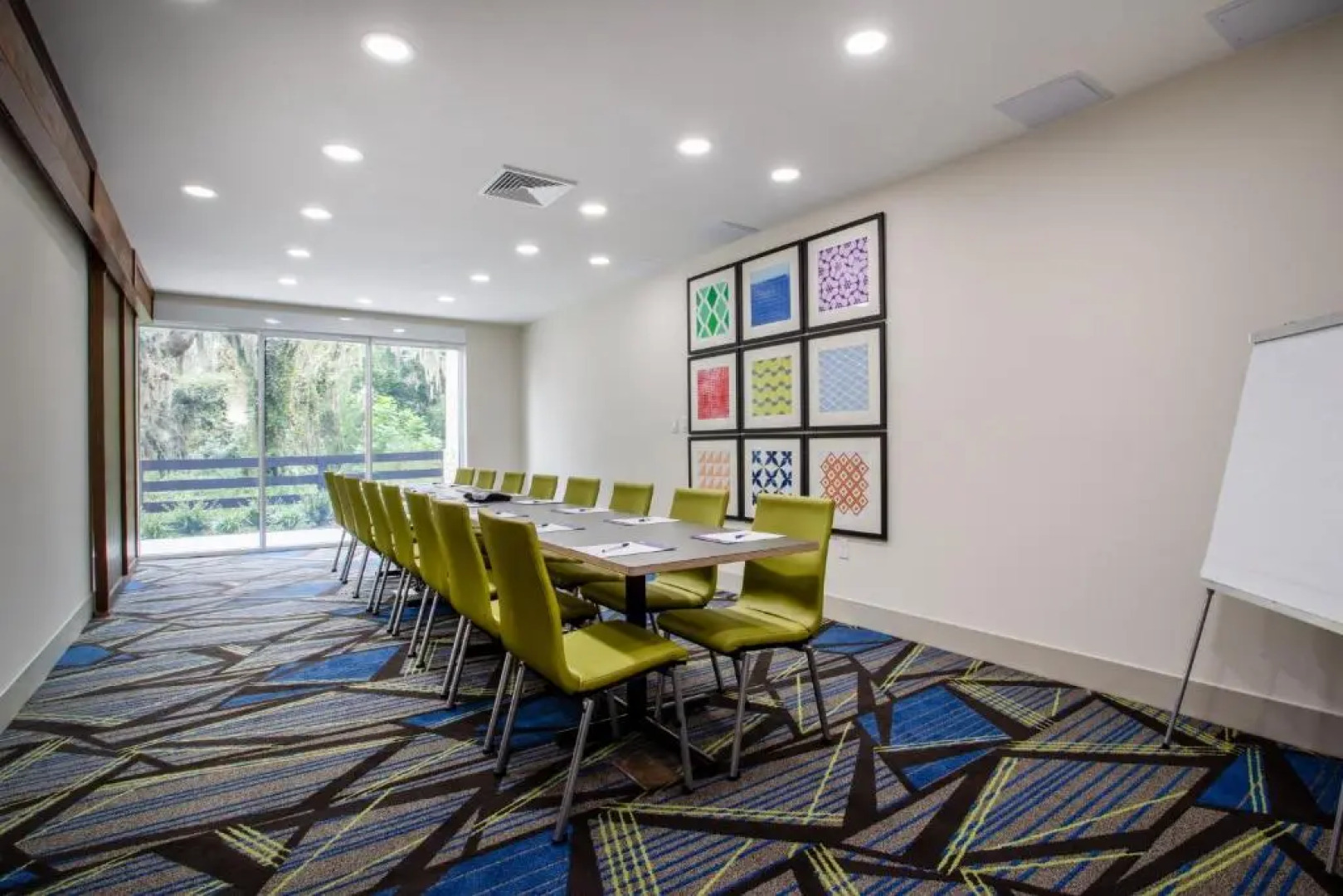 Holiday Inn Express & Suites Deland South by IHG