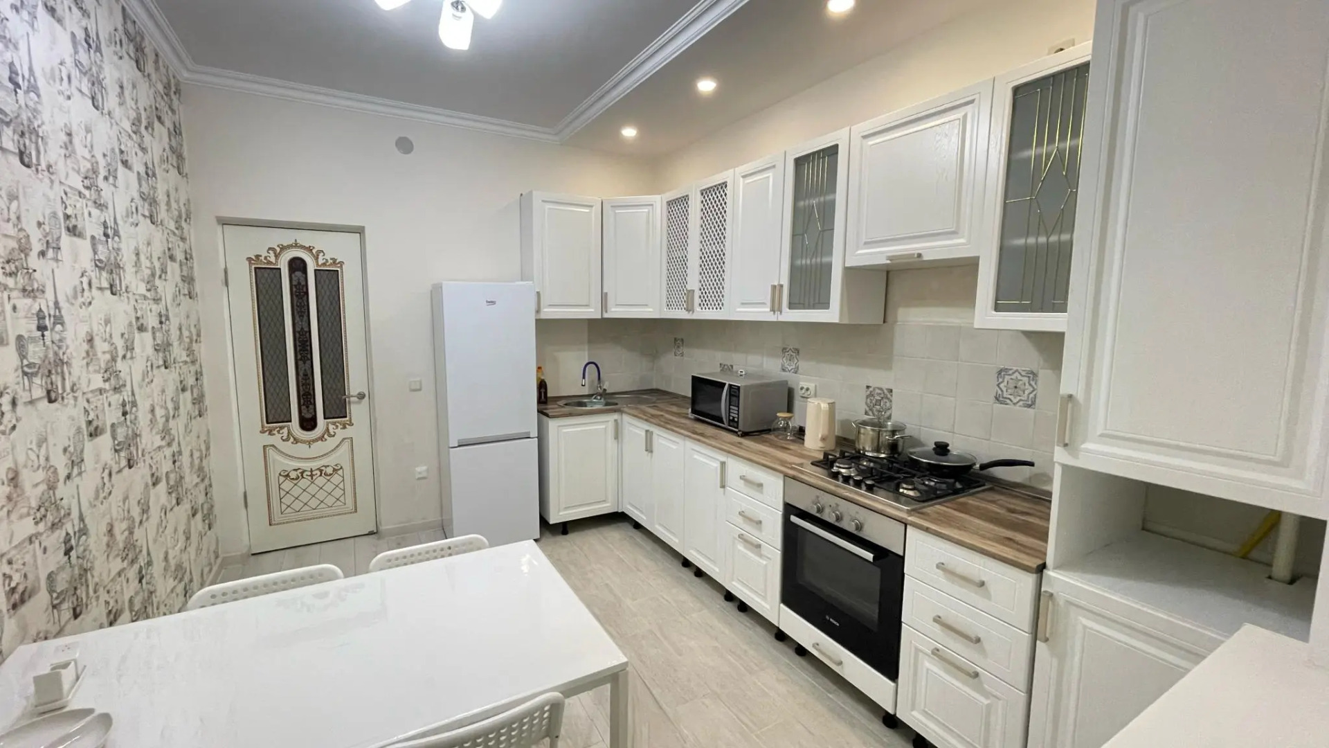 Апартаменты на улице Таумуша Жумагалиева 15Б