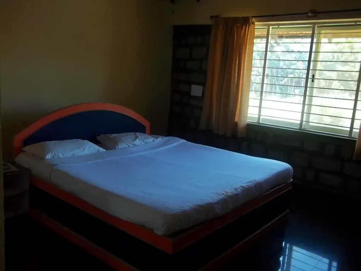 Stay Simple Riverdale Hotel