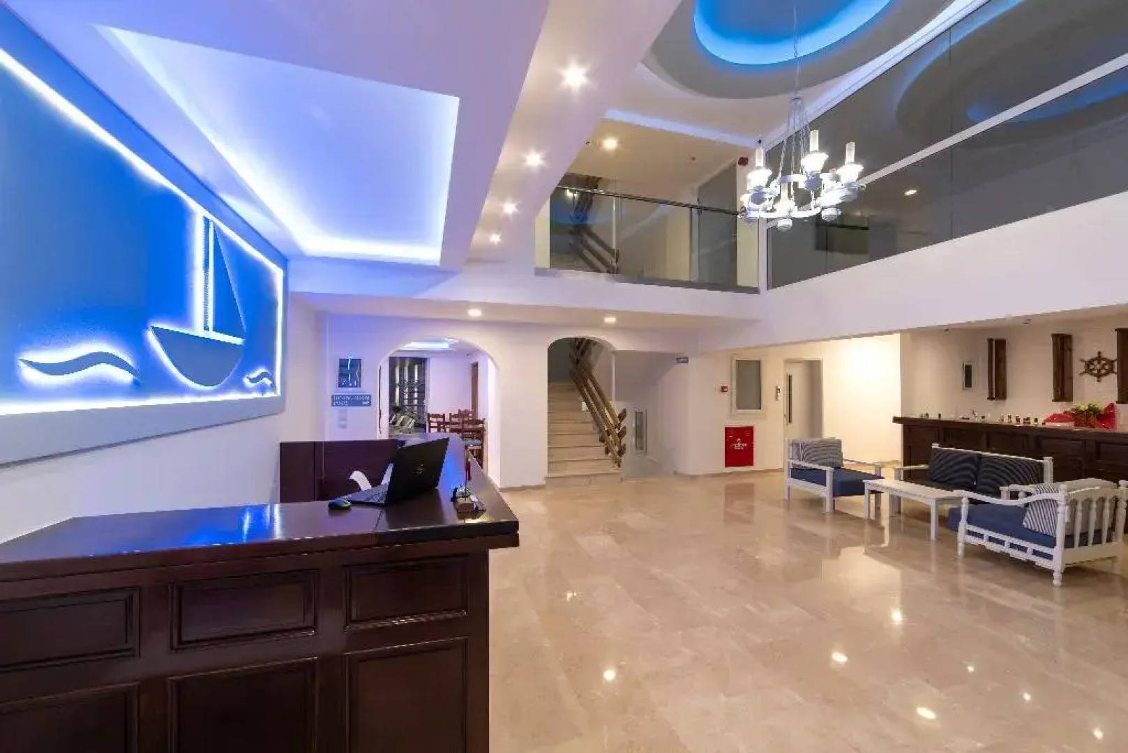 Naiades Marina Hotel