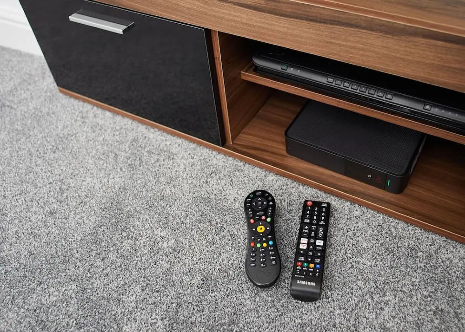 The Ruby Retreat Apartment