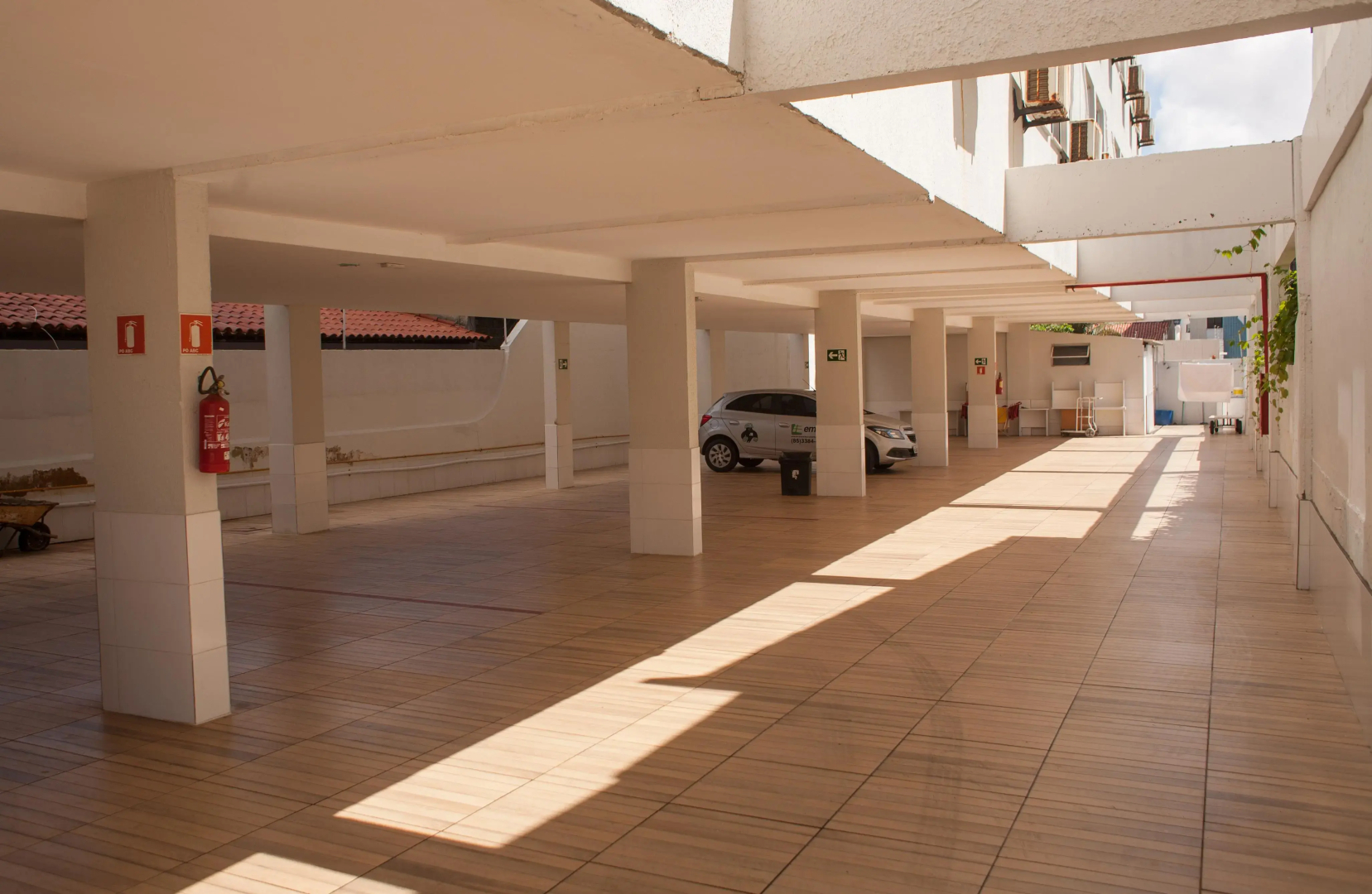 Simas Praia Hotel