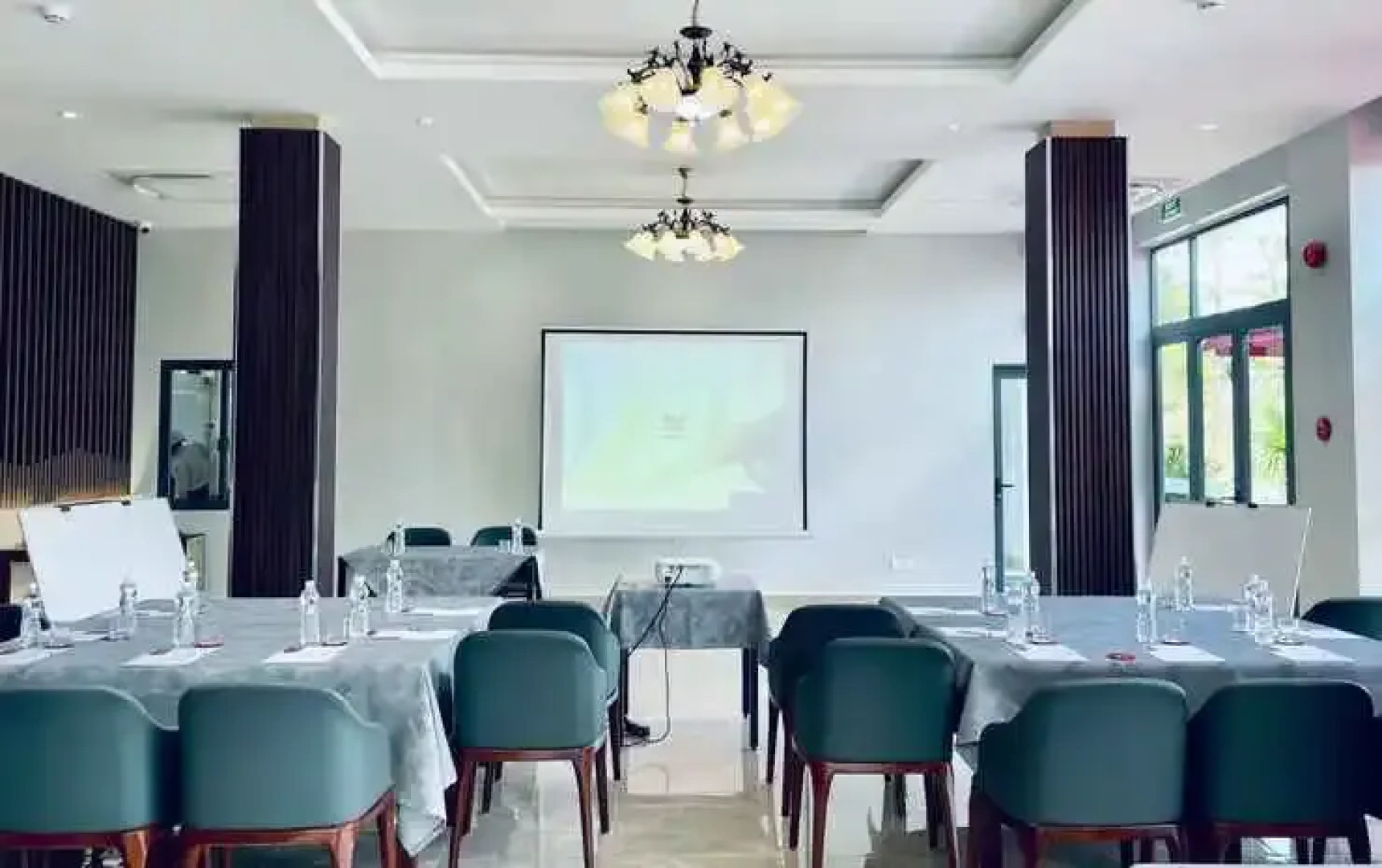 Sunflower Hotel & Resort