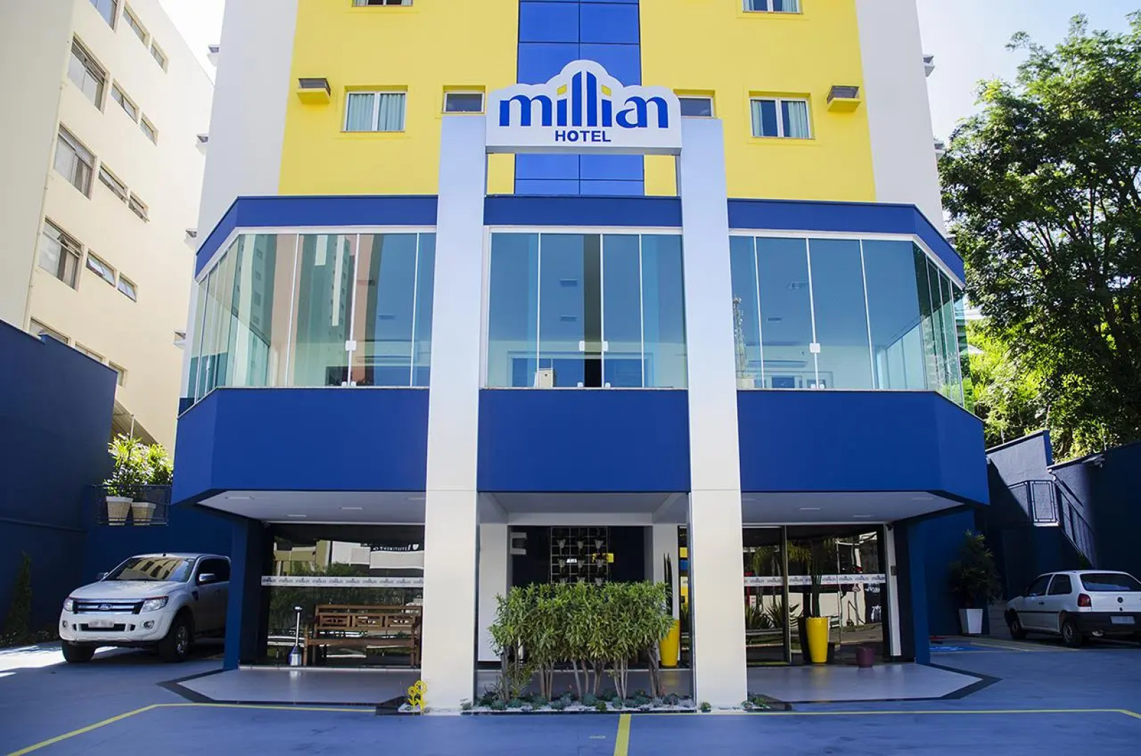 Summit Millian Hotel