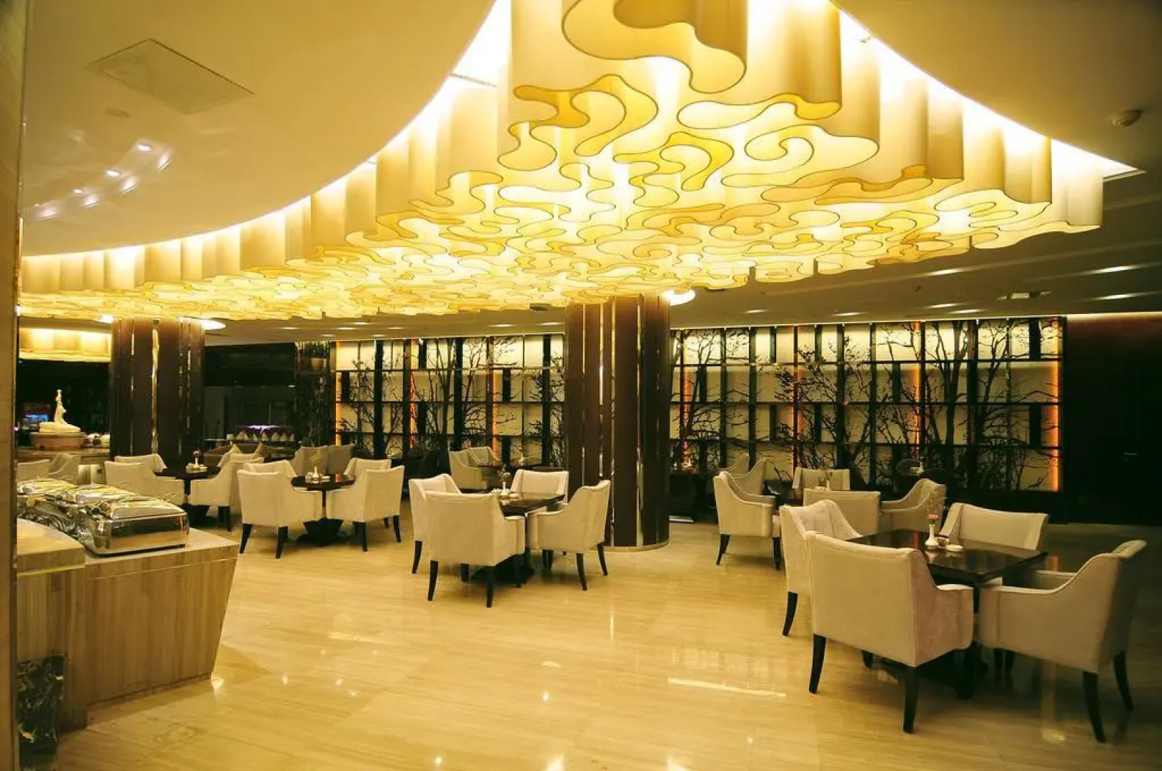 Xichang Minshan Hotel