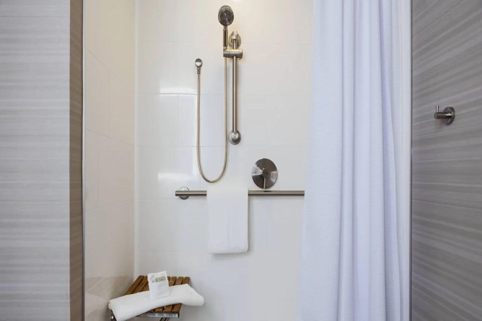 Renaissance Waterford Oklahoma City Hotel