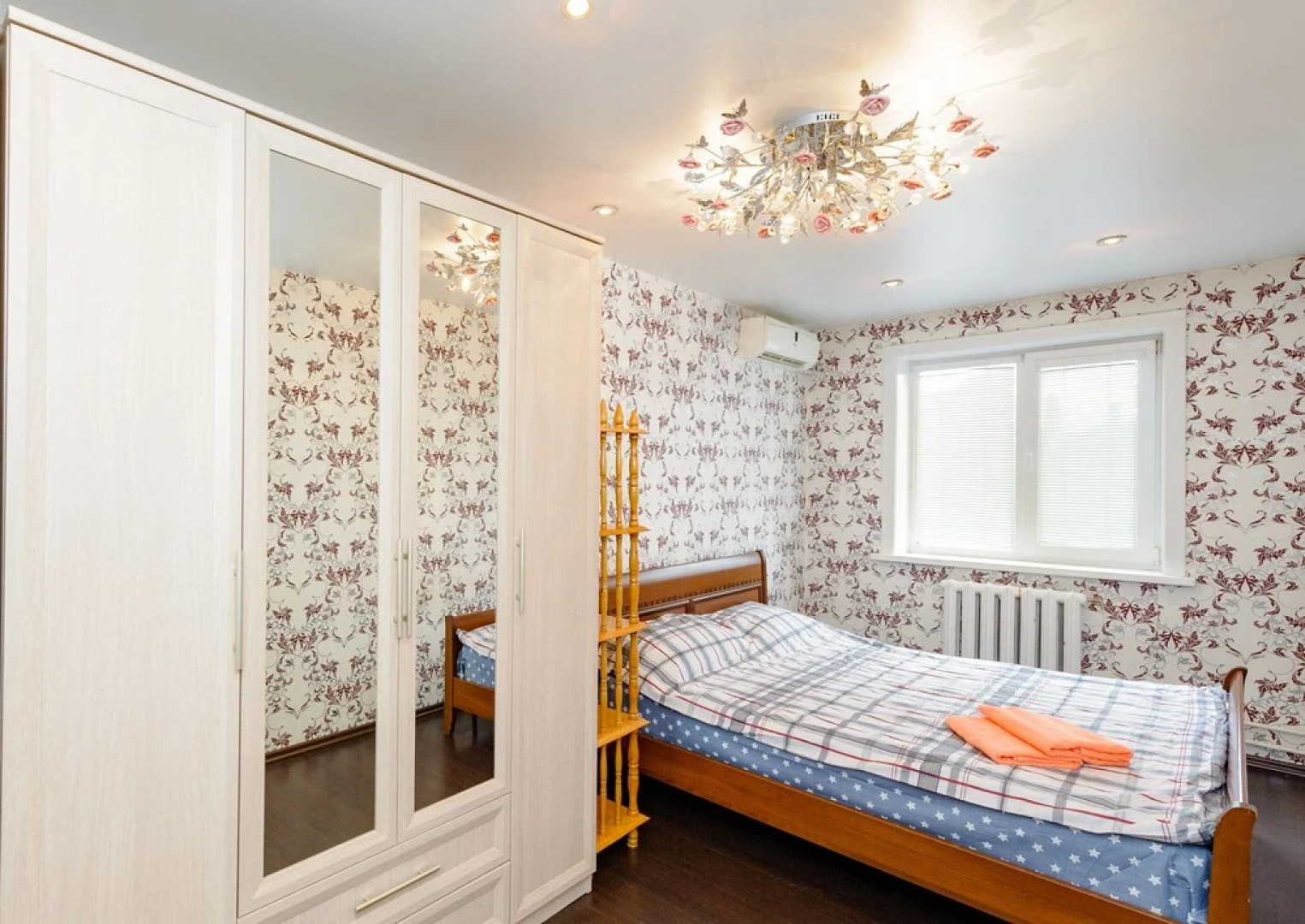 Апартаменты Кирова 8