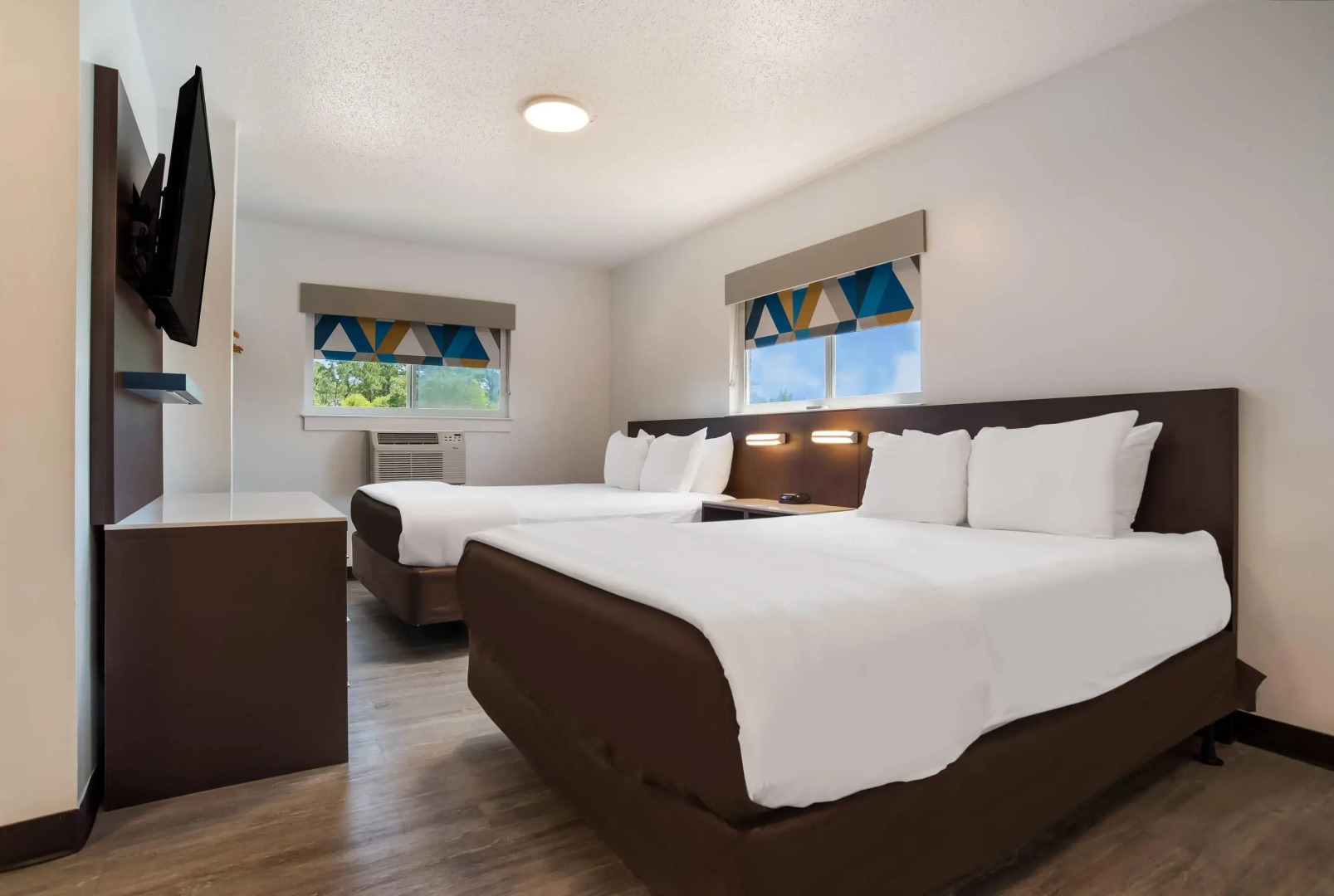 Suburban Studios Biloxi North Area