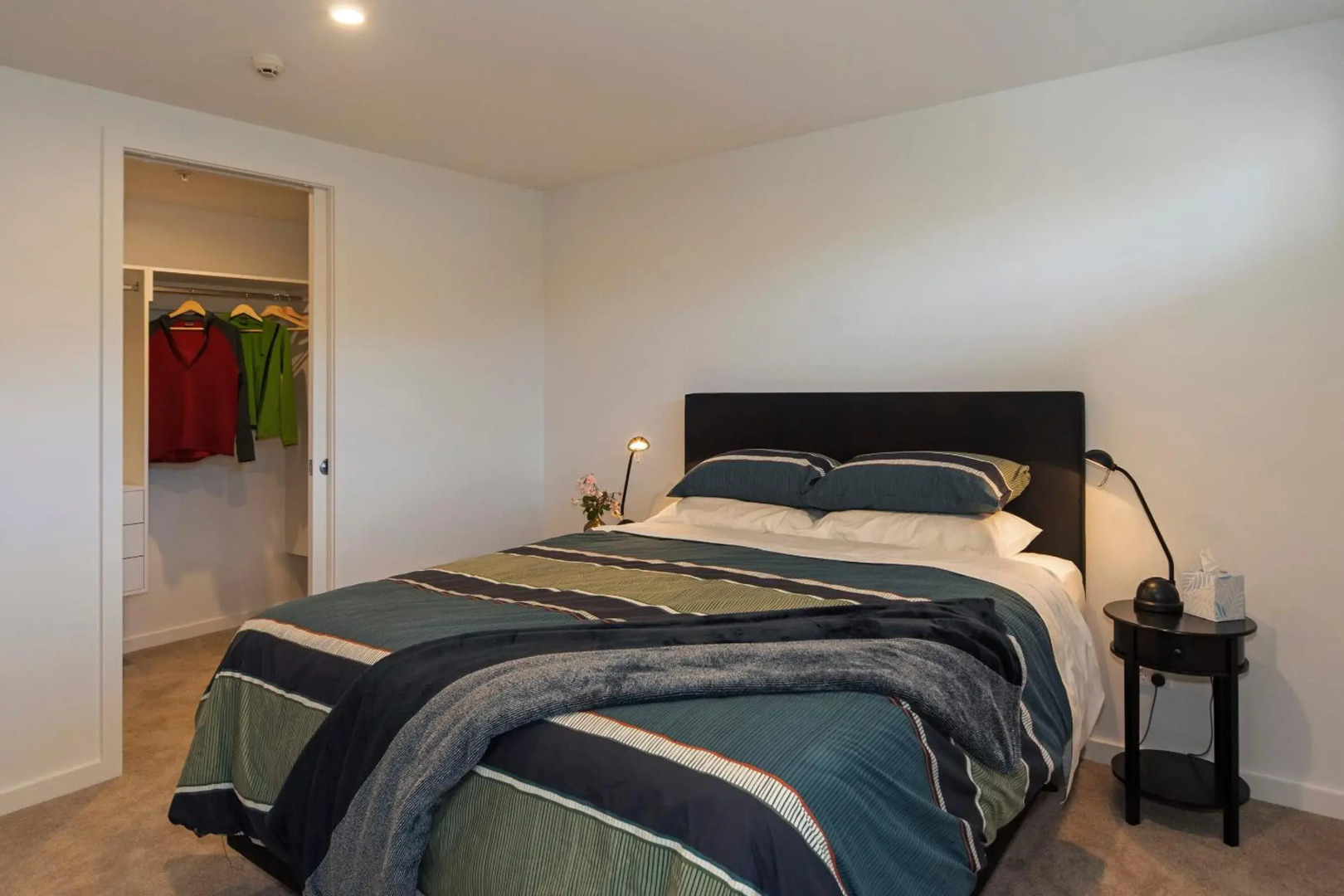 Tahunanui Oceanview Apartment