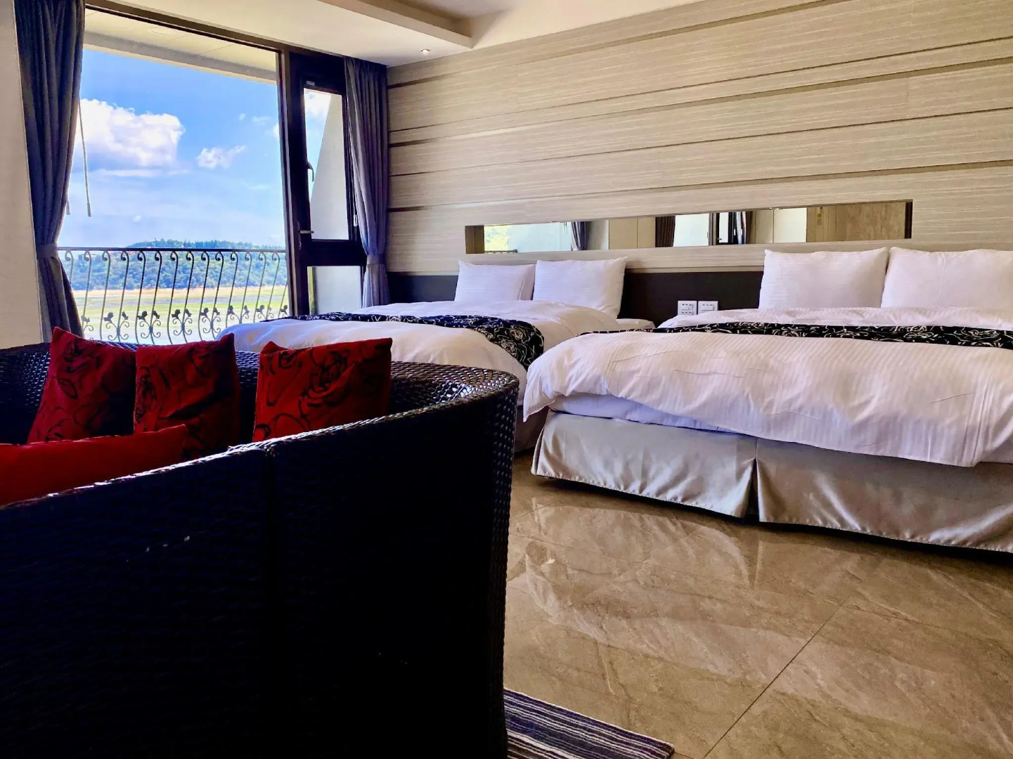 Ming Yue Hu Lakeview BnB