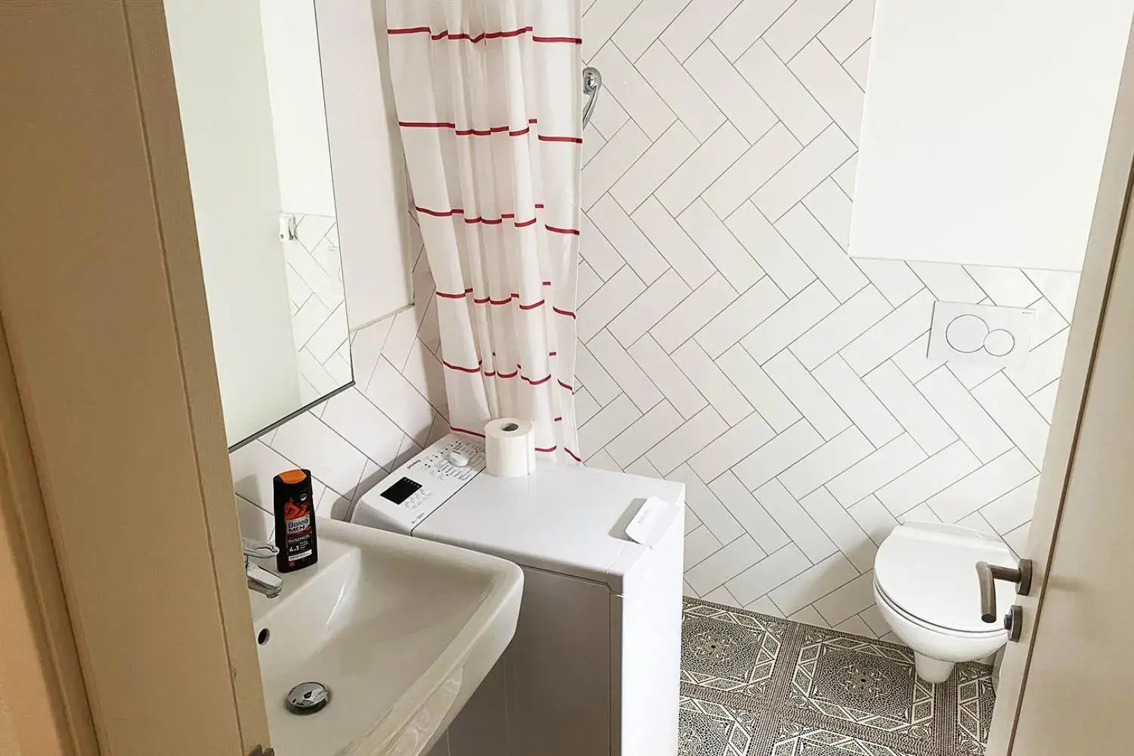 Charmante 1 Zimmer Wohnung mit TV/WLAN