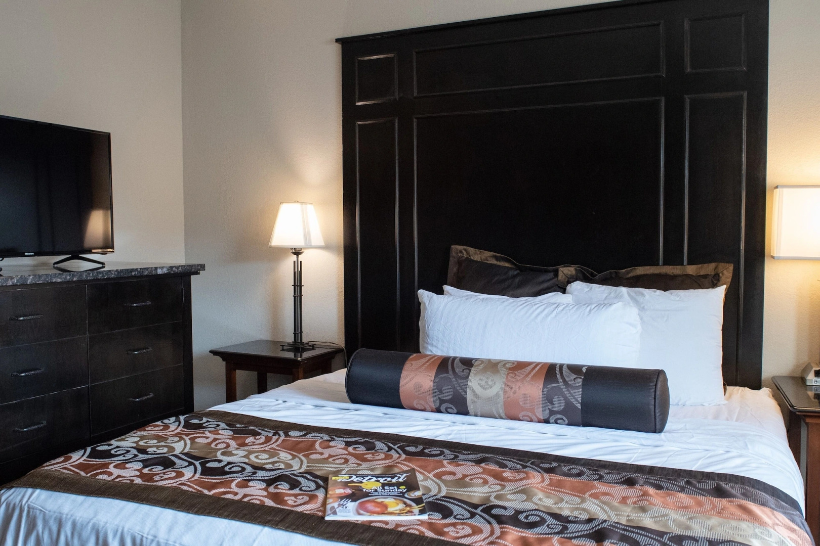 Americas Best Value Inn Dearborn