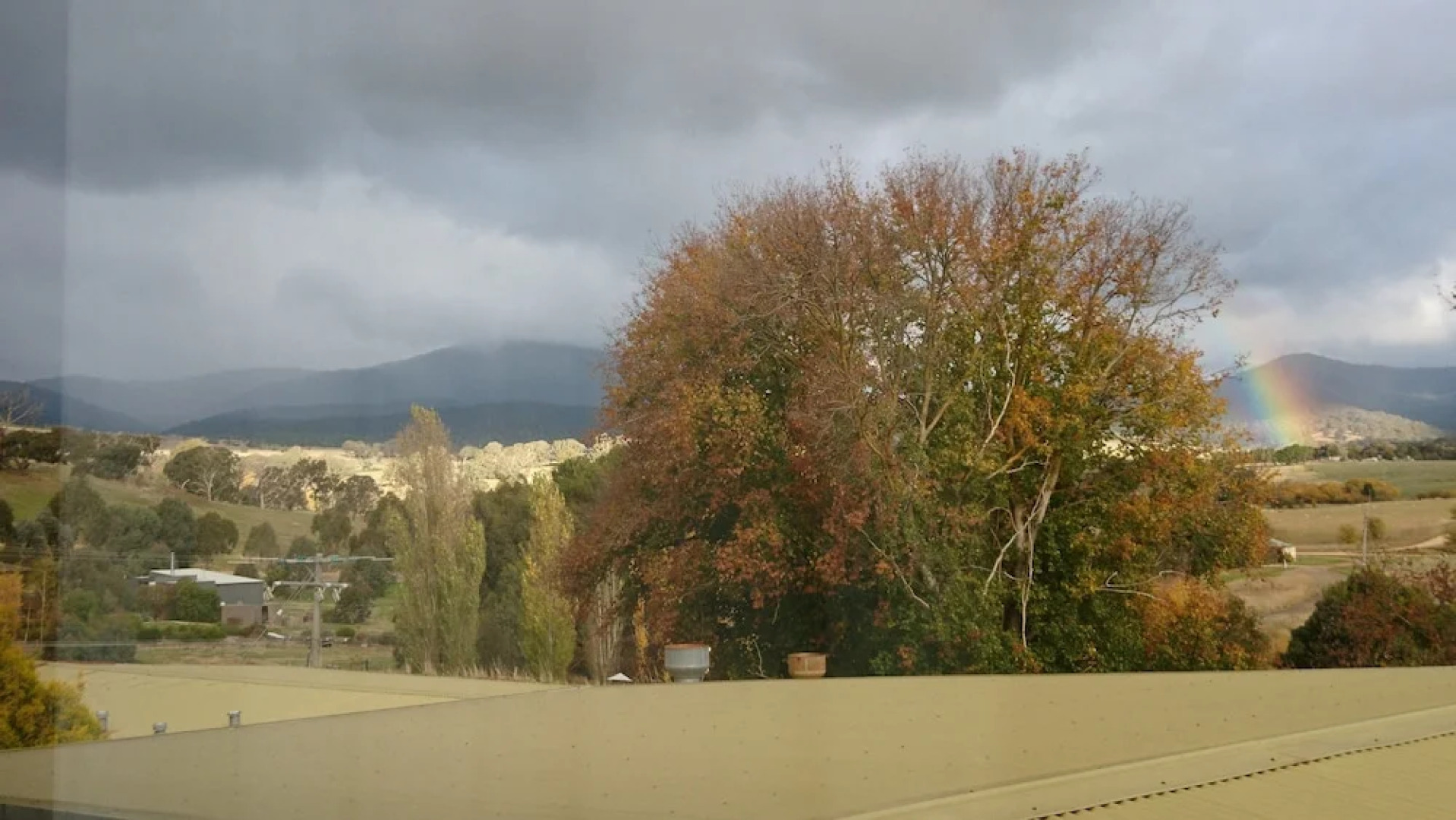 Elm Riverside Accommodation Merrijig