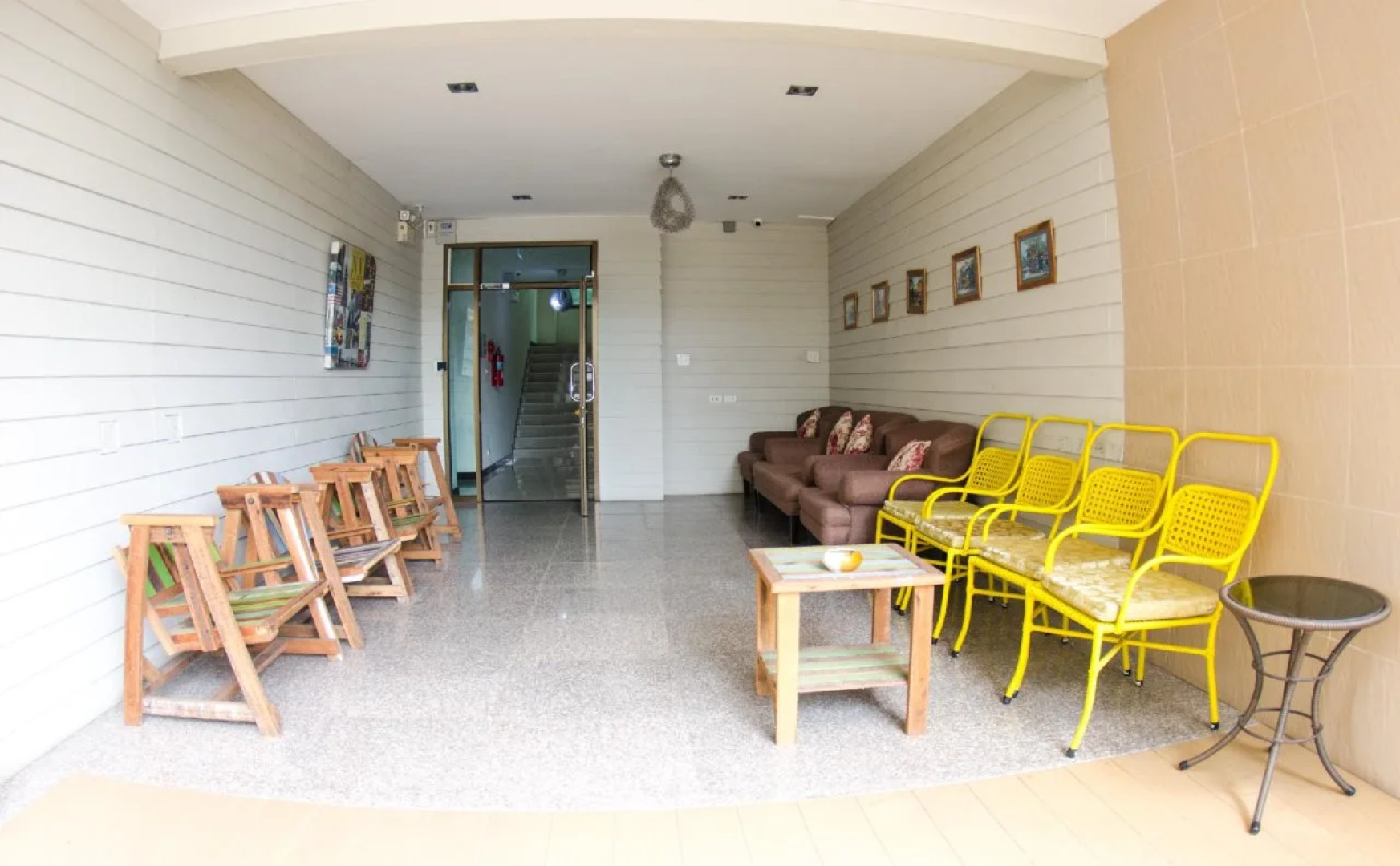 Prajaktra City Hostel