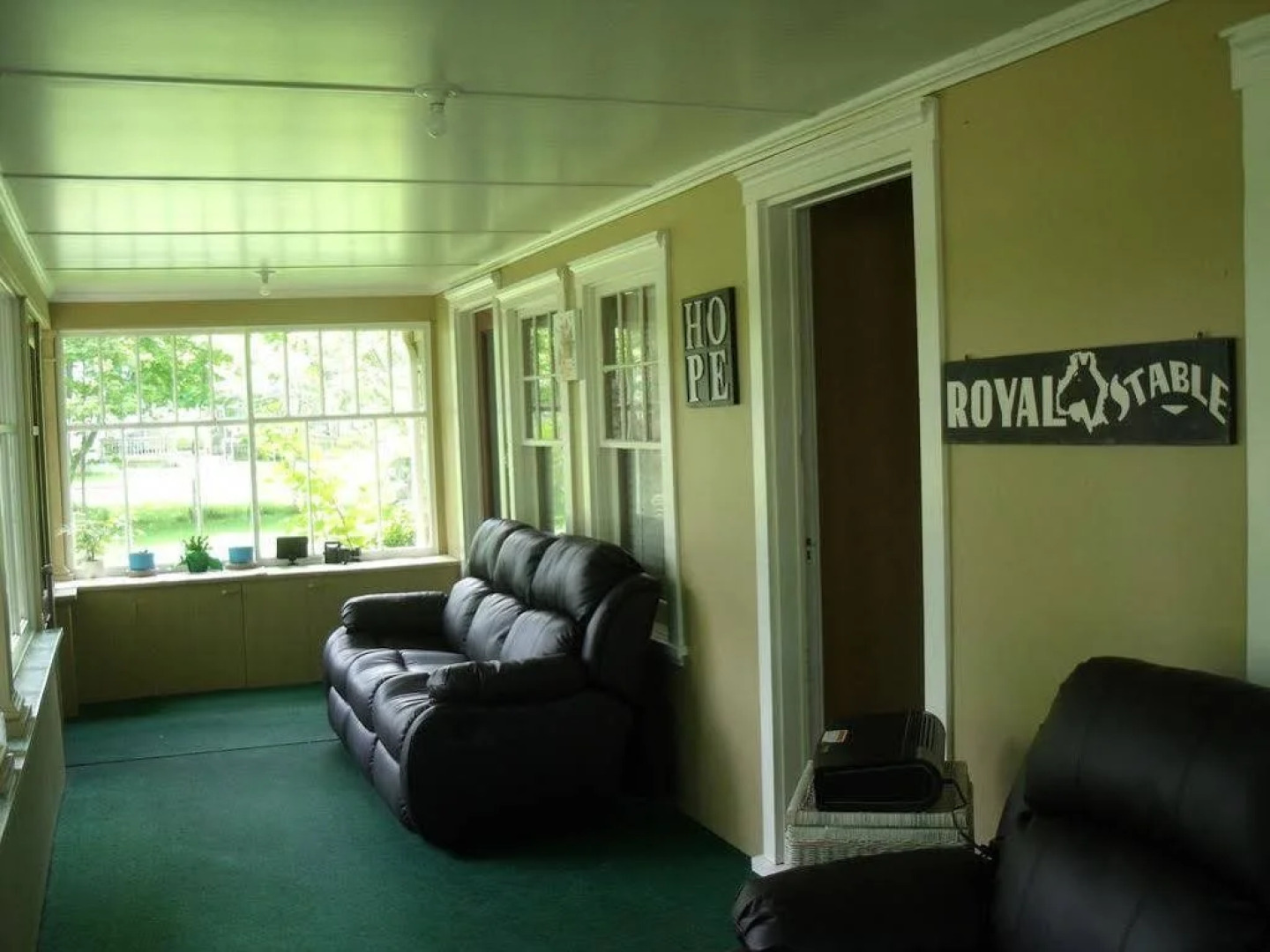 Small Town Bound Inn