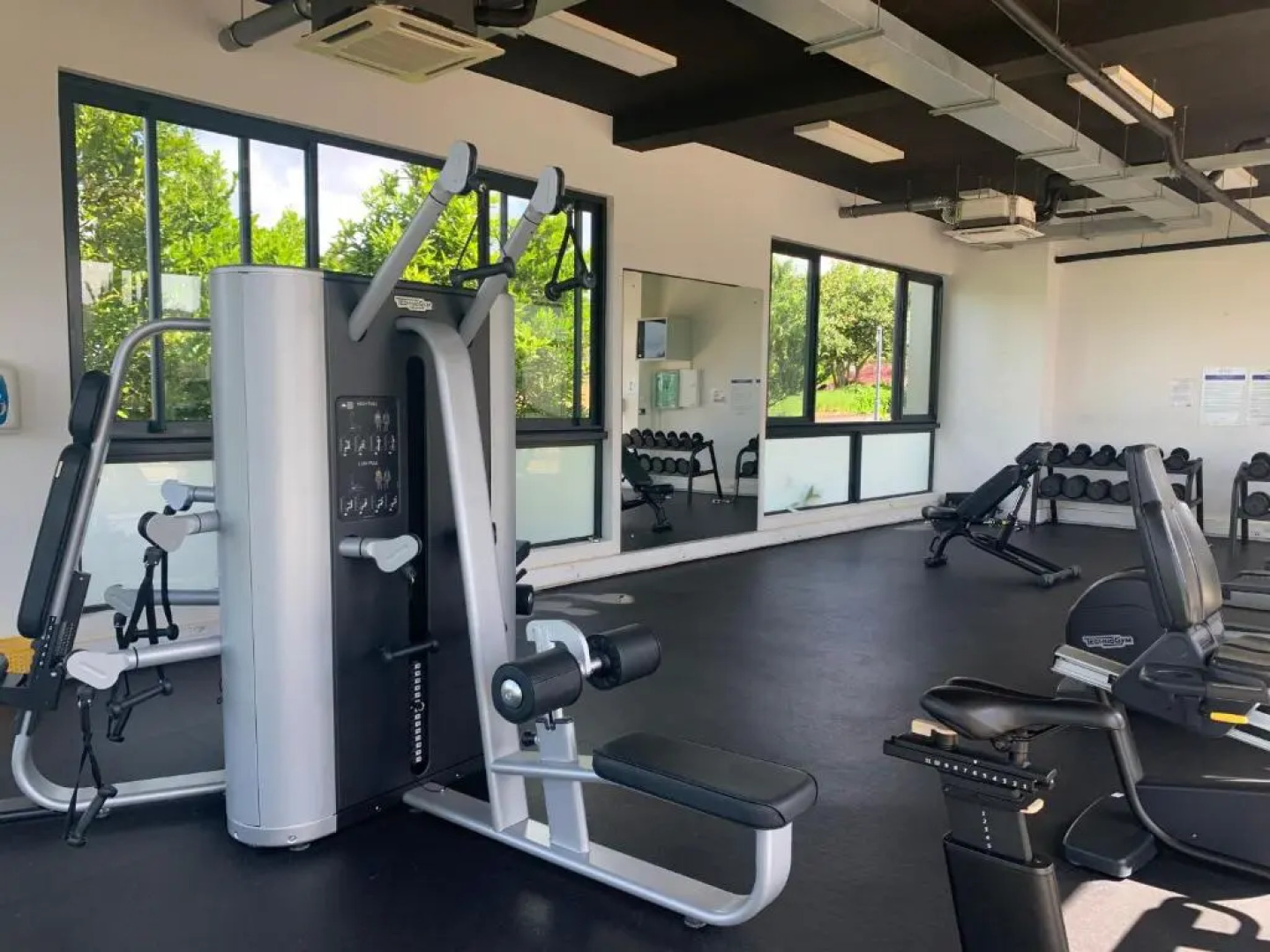 Azuri Ilea 37 with private Garden