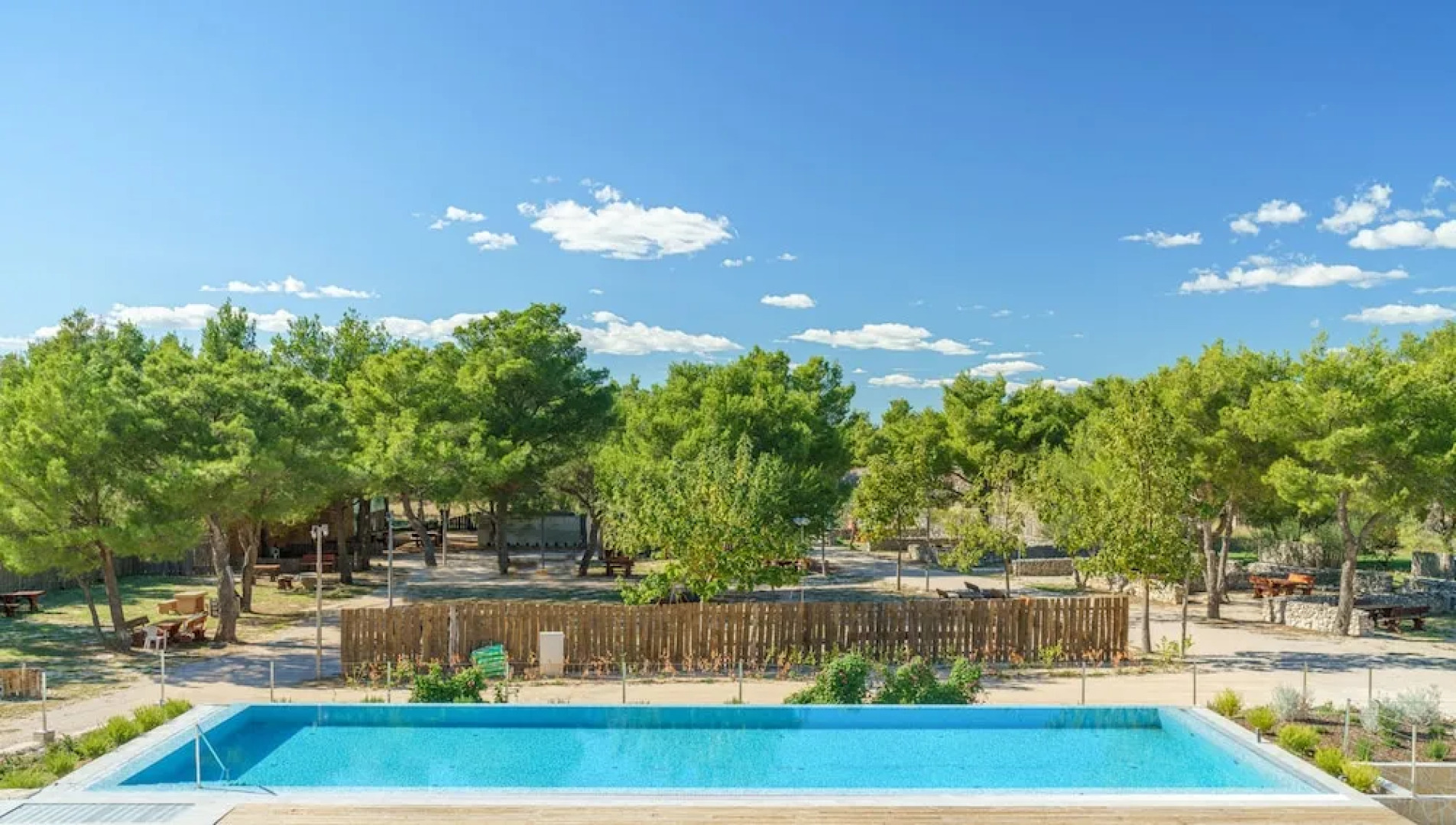 Exclusive Suite With Breakfast Included