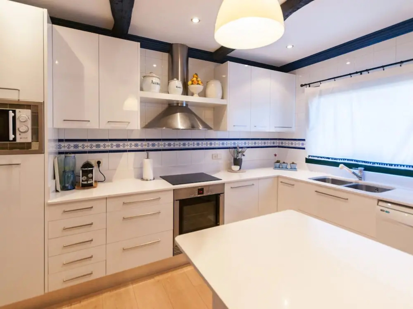 Luring Holiday Home in Girona With Swimming Pool