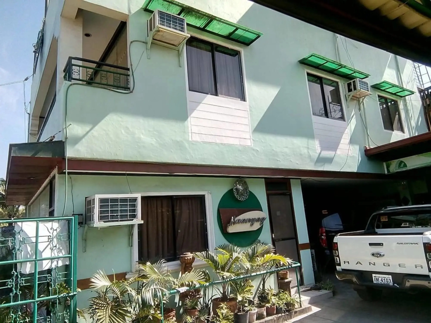 Maanyag Pension House