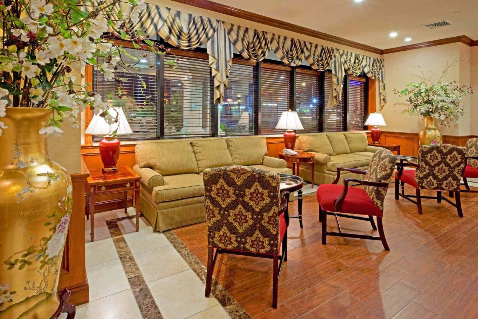 Rockville Centre Hotel - JFK Airport