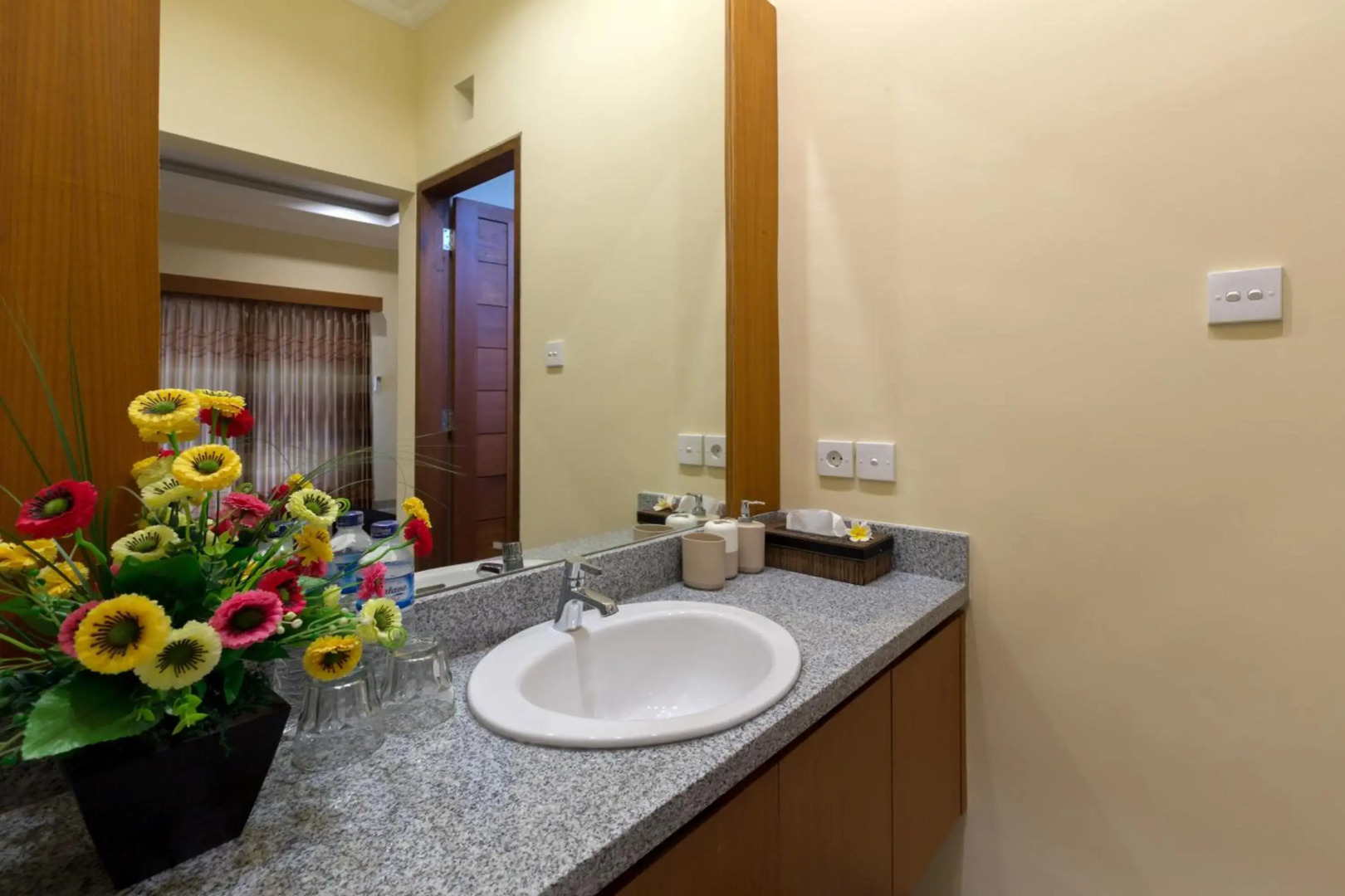 Kubu Petitenget Suite Seminyak