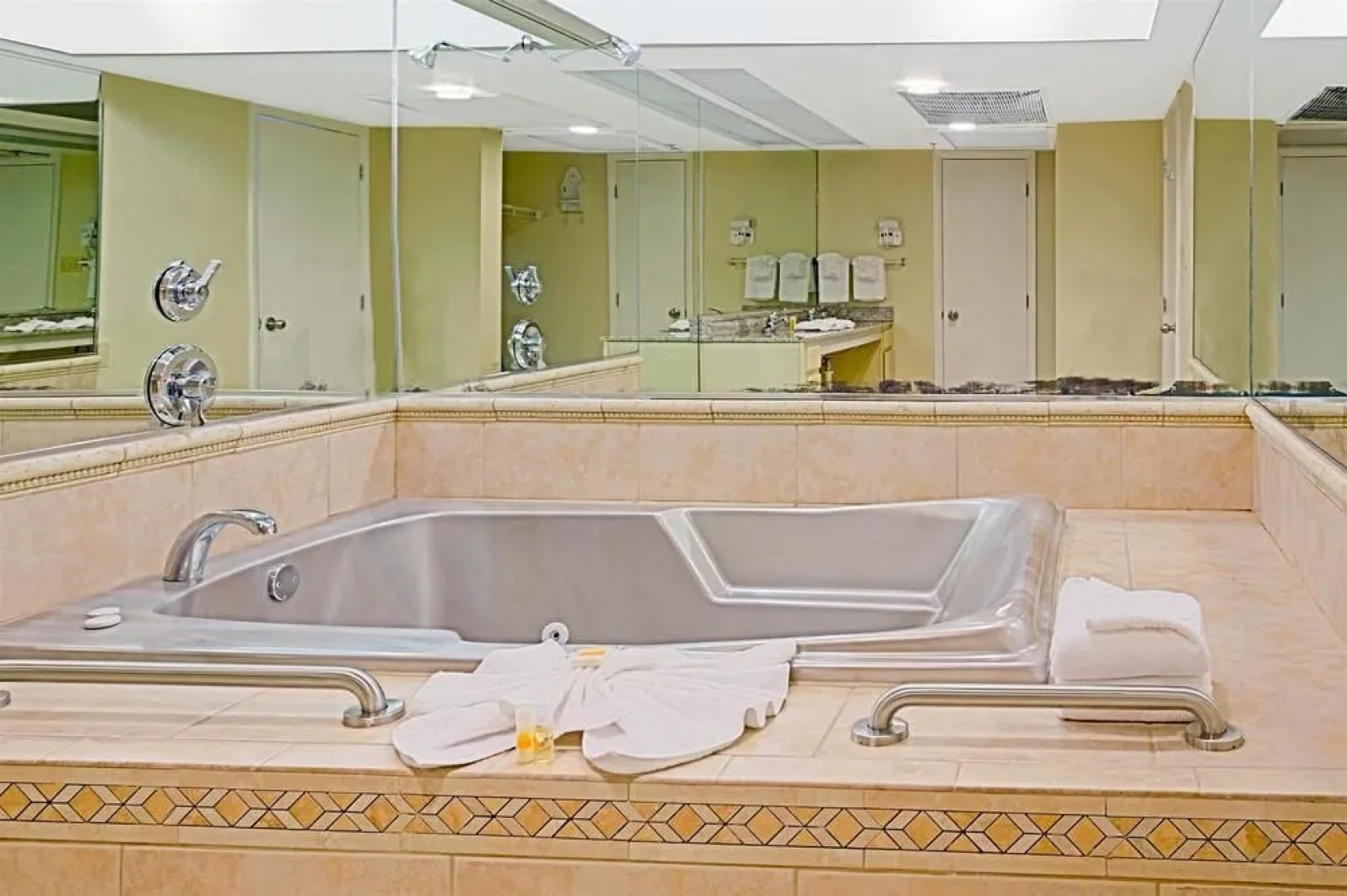 Days Inn & Suites Clermont