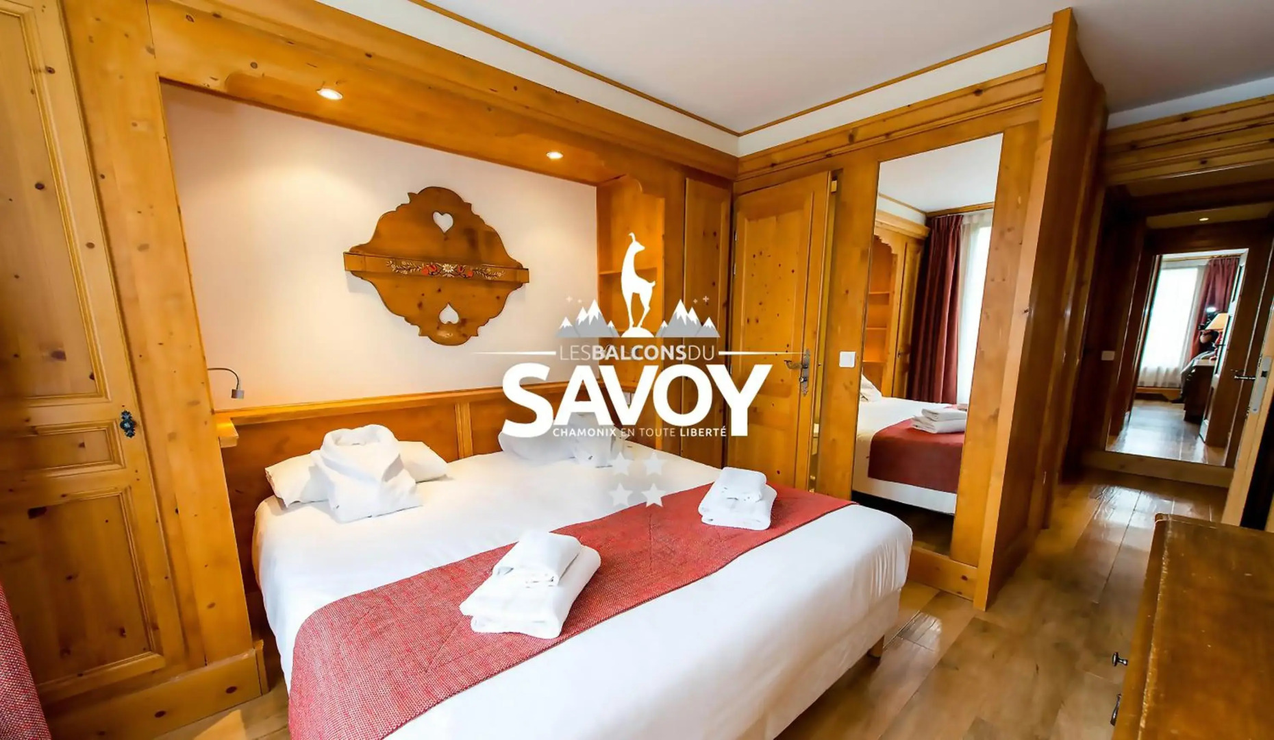 Les Balcons du Savoy