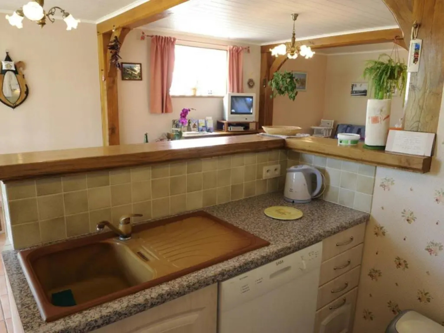 Gîte Rouilly-Sacey, 3 pièces, 4 personnes - FR-1-543-46