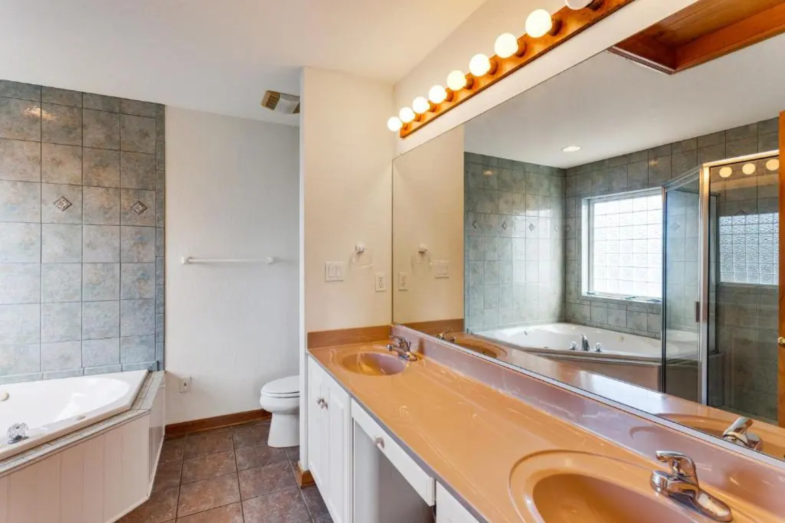 3068 - Carolina Sunshine