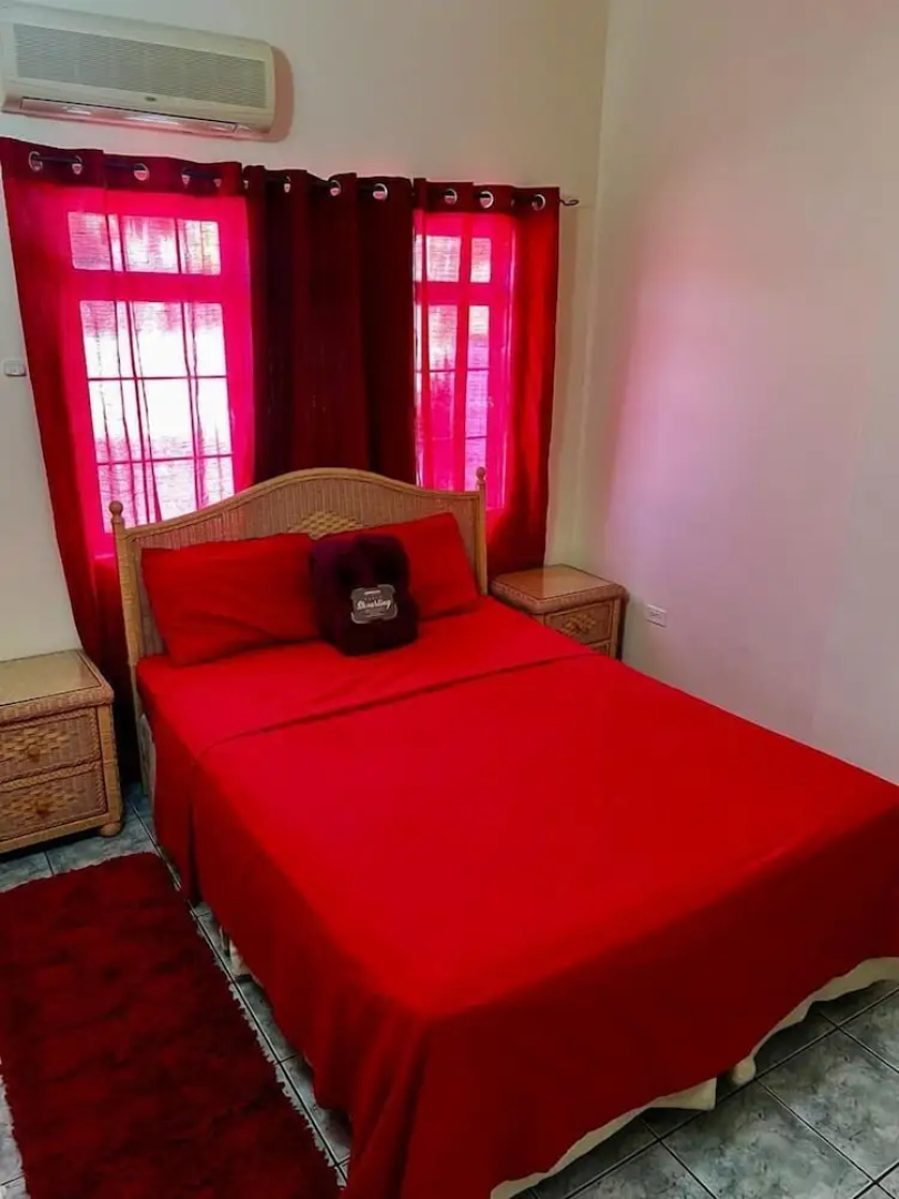 Arlene's & Chris's Guesthouse