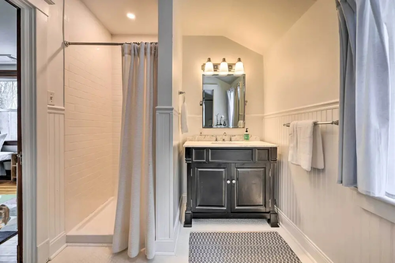 Pocono Pines Family Home w/ Private Hot Tub!