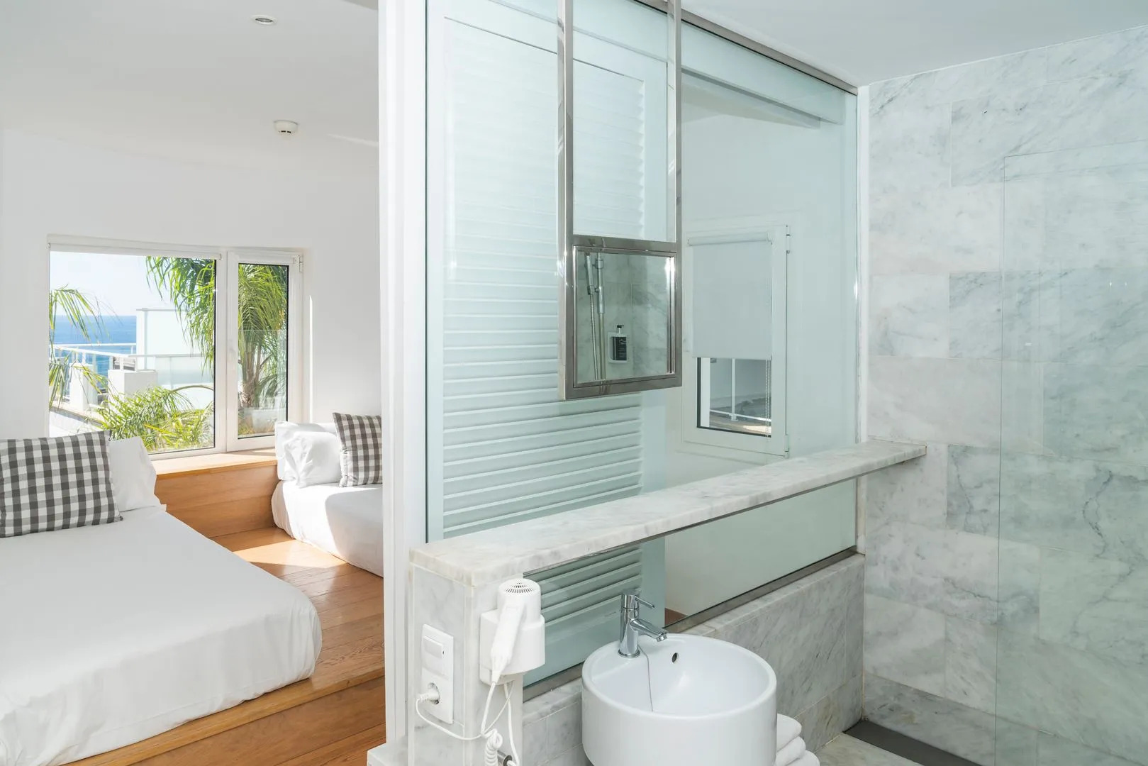 Marina Bayview - Adults Only