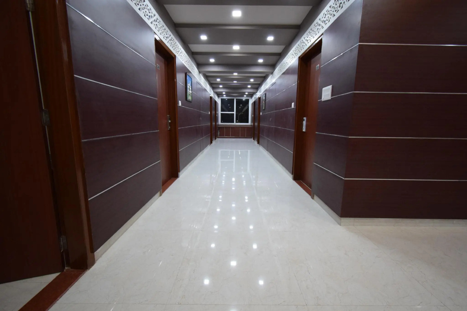 The Sky Imperial  Hotel Gopal Darshan