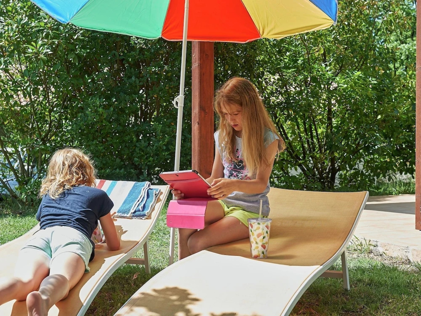 Attractive Bungalow With a Terrace on a Hill in the Dordogne