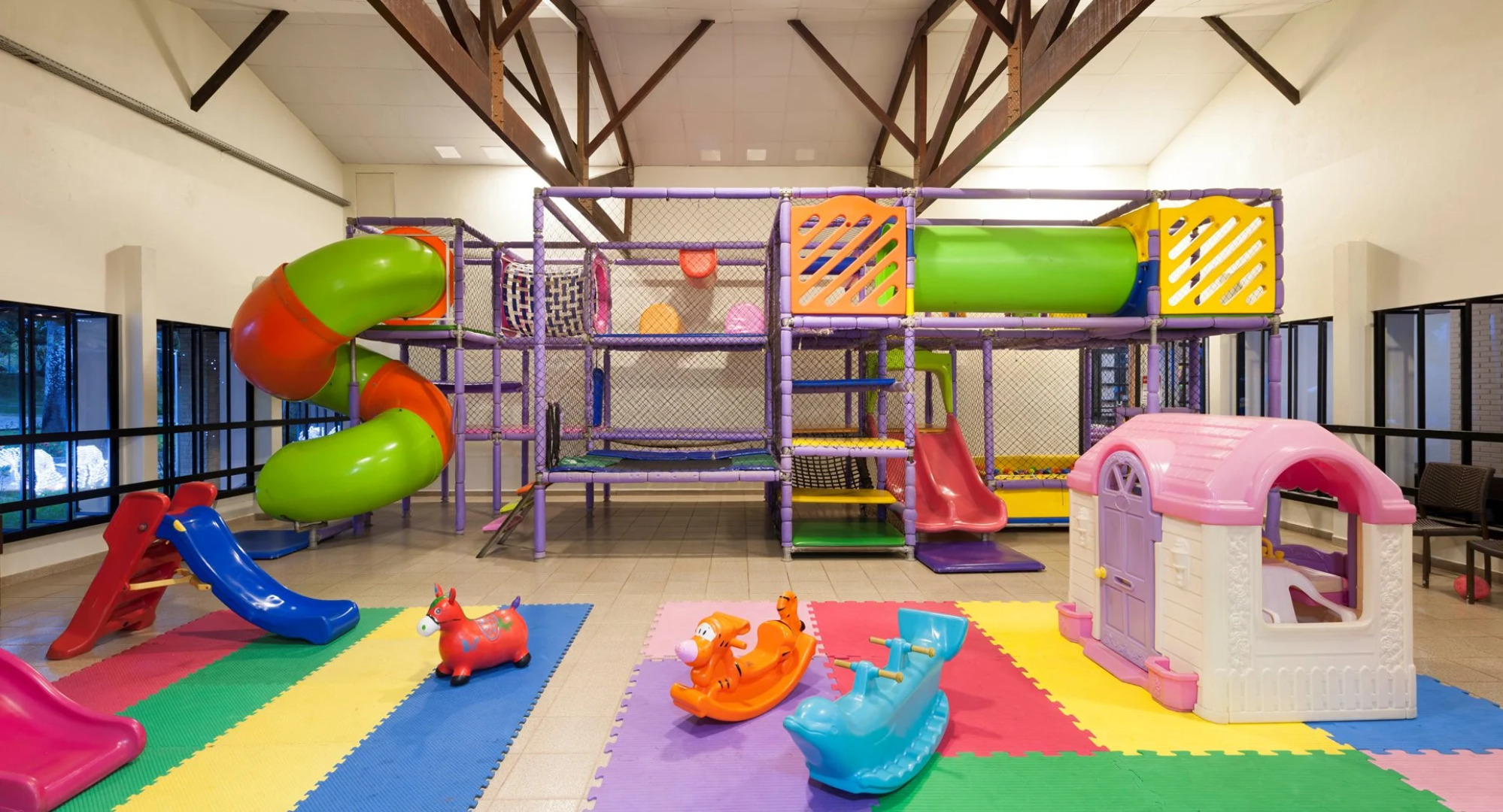 Flamboyant Hotel & Convention