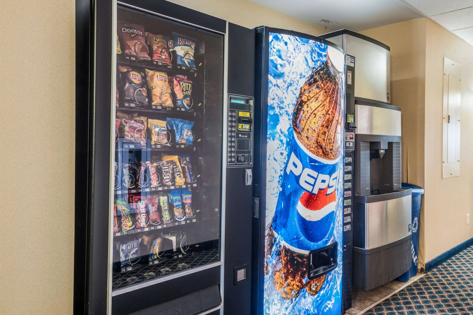 Quality Inn & Suites Eldridge Davenport North