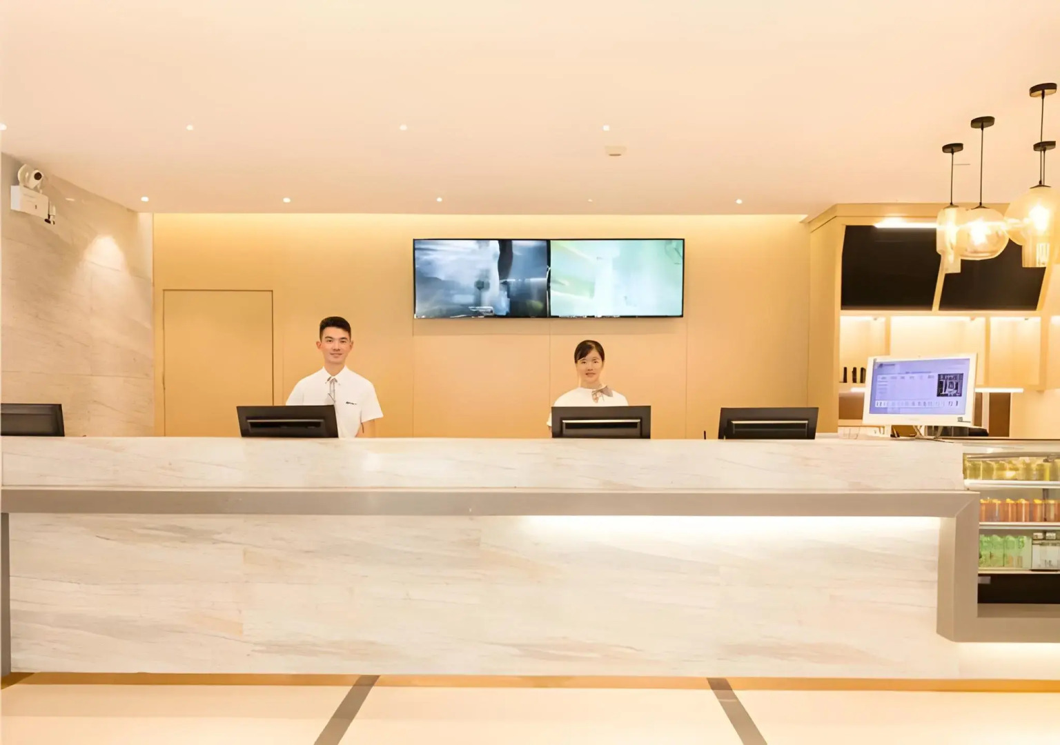 城市便捷酒店(珠海海滨泳场店)