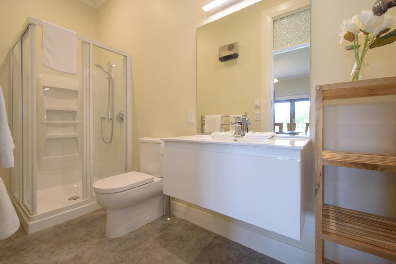 Willowbrook Country Apartments