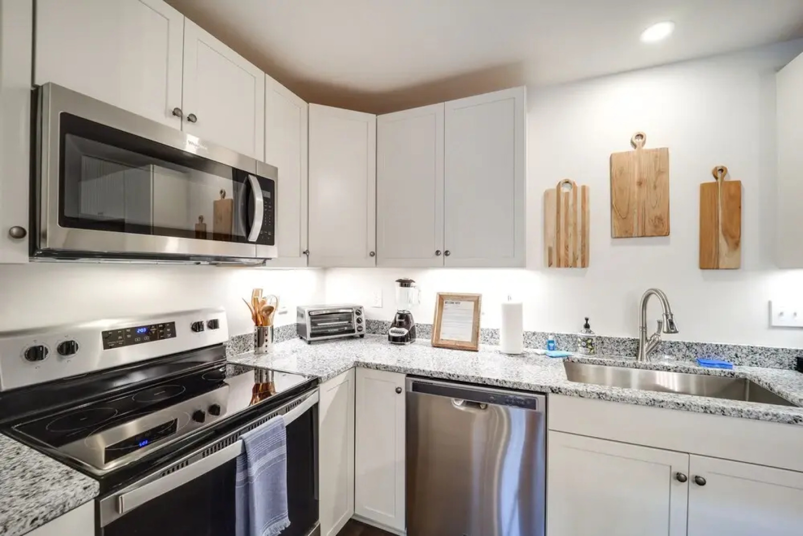 Ideally Located Blowing Rock Apartment!