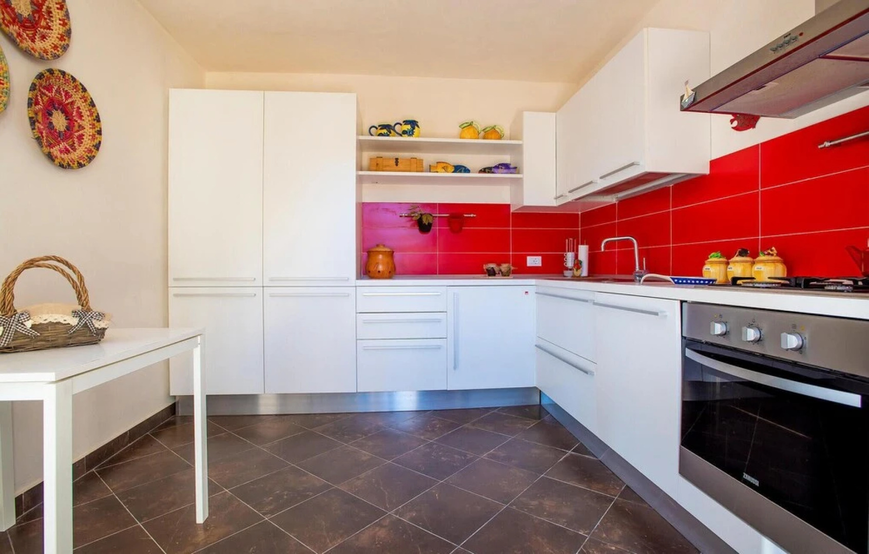 Amazing Home in Ragusa With Wifi, 4 Bedrooms and Outdoor Swimming Pool