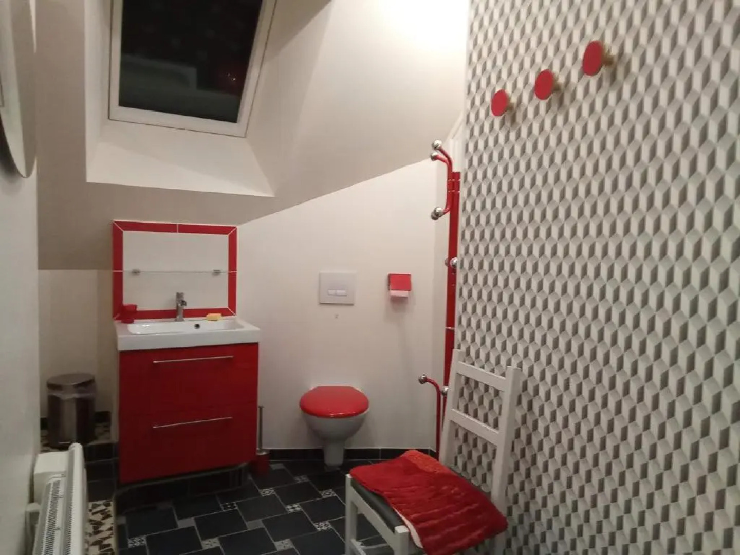 Au milieu d'un jardin fleuri