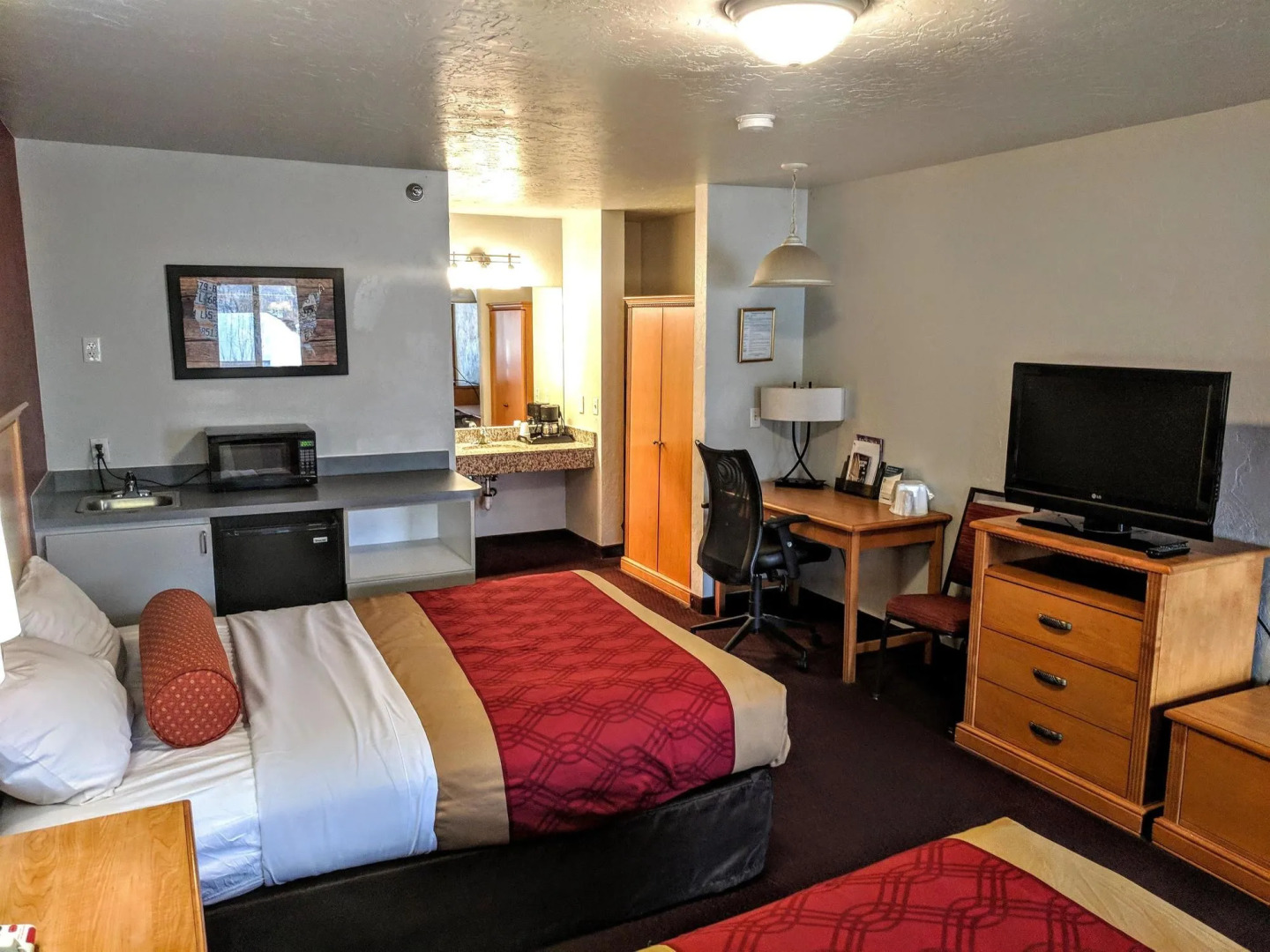 Americas Best Value Inn & Suites Provo
