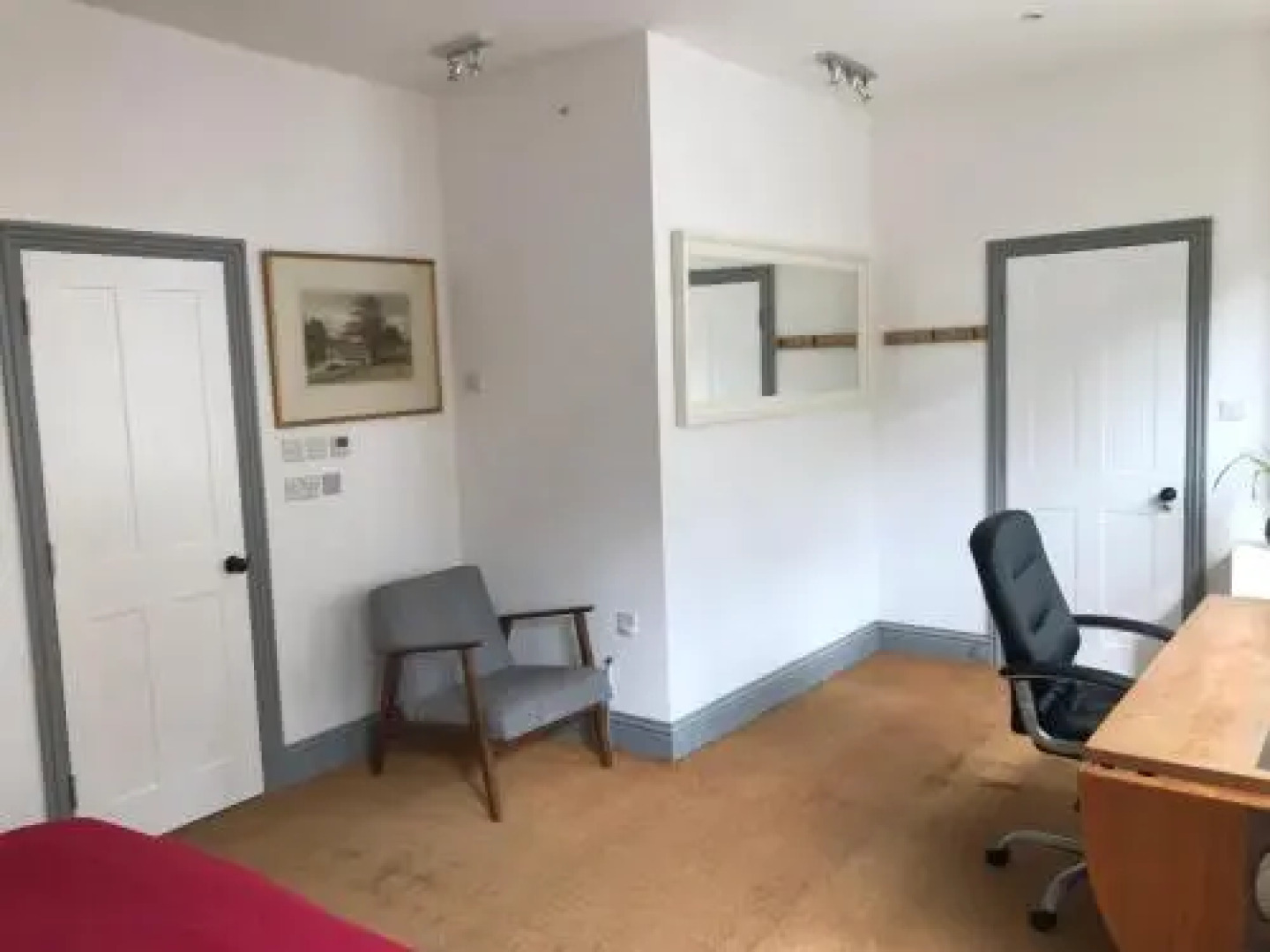 Lake Street Self-Contained Studios