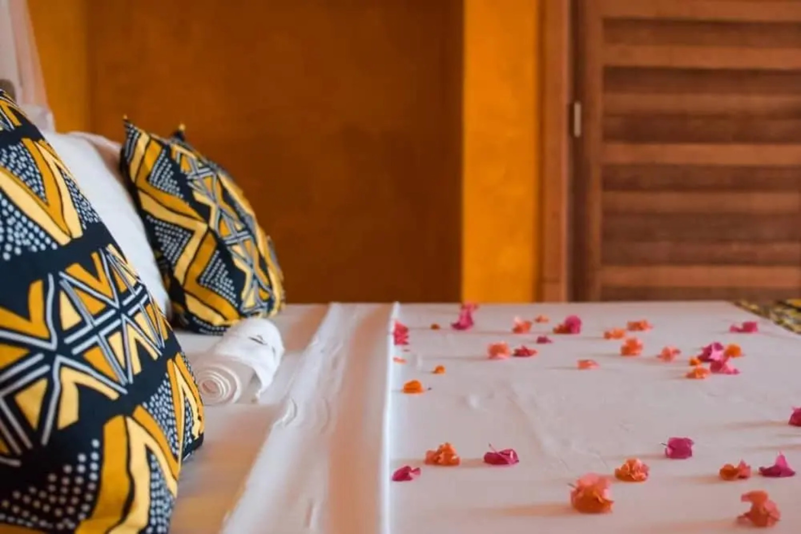 Kusini Beach Bungalows