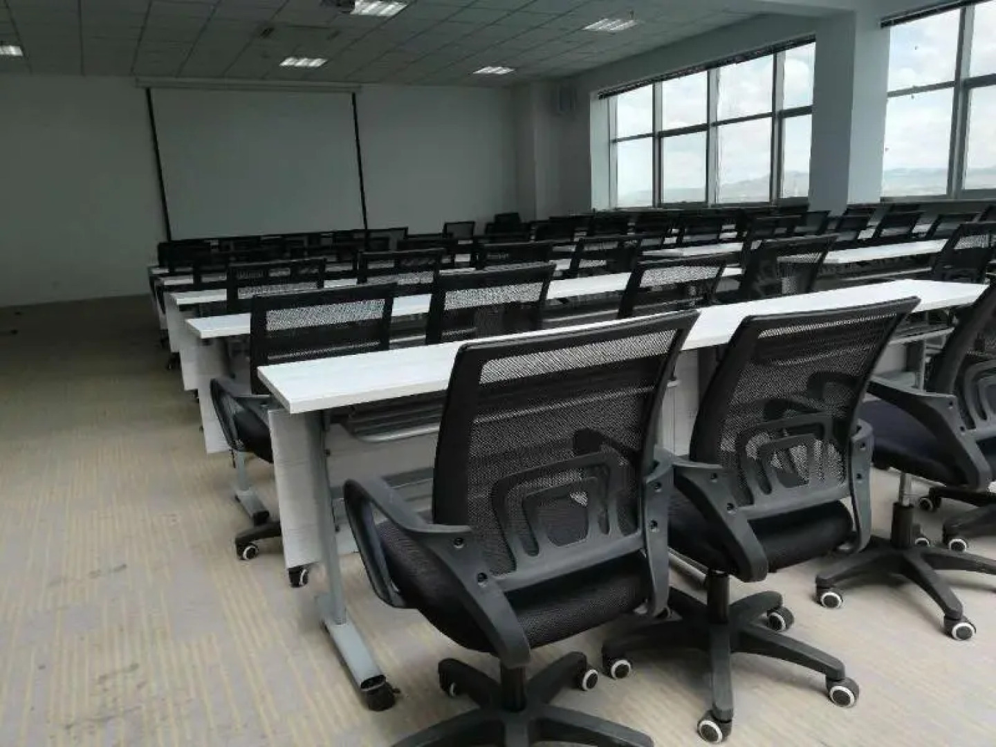 Hanting Hotel (Chifeng Railway Station East Plaza