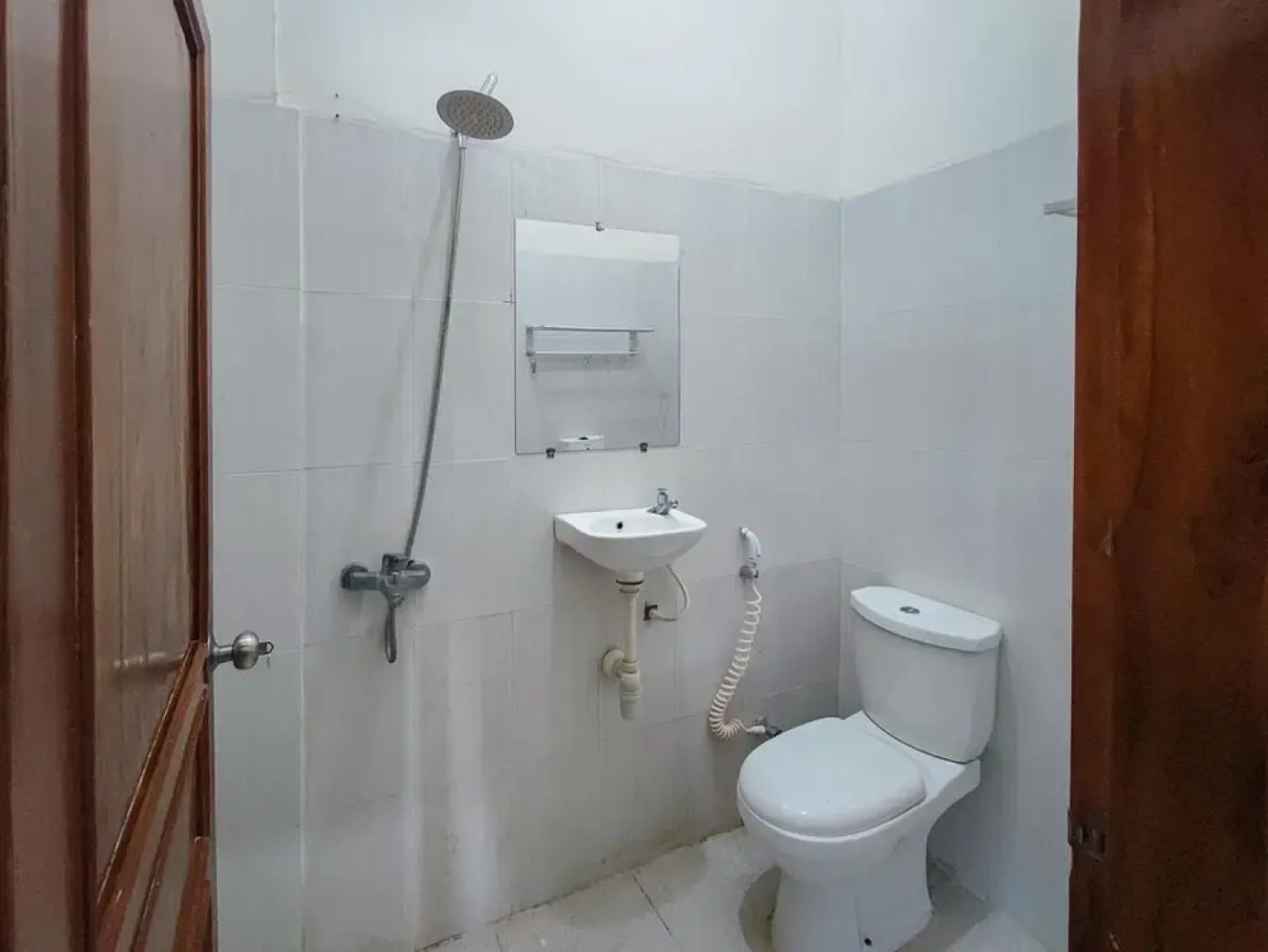 RedDoorz @ Tanakatto Homestay Waikabubak