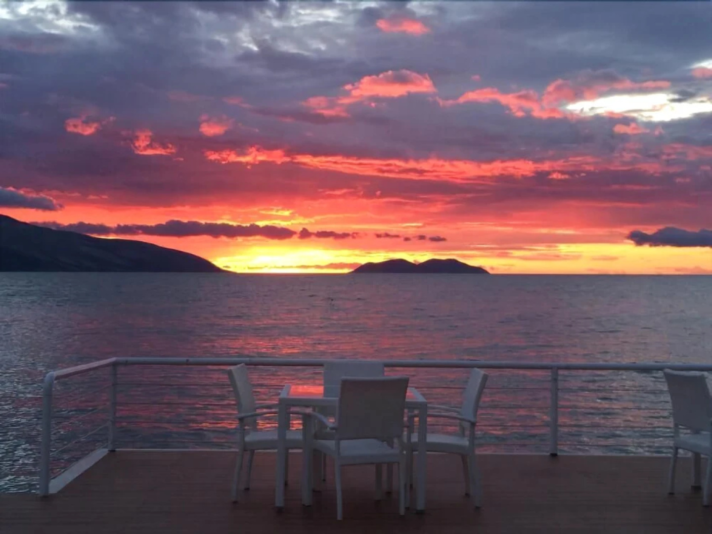 Paradise Beach Hotel