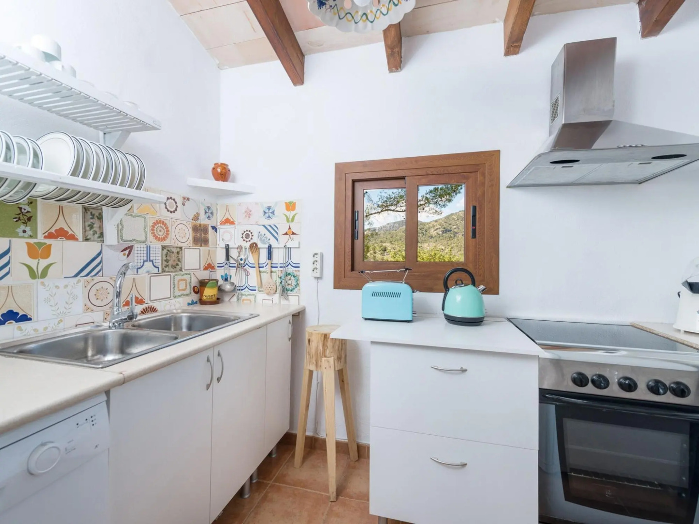 Rustic House in Tramuntana With Salt Pool